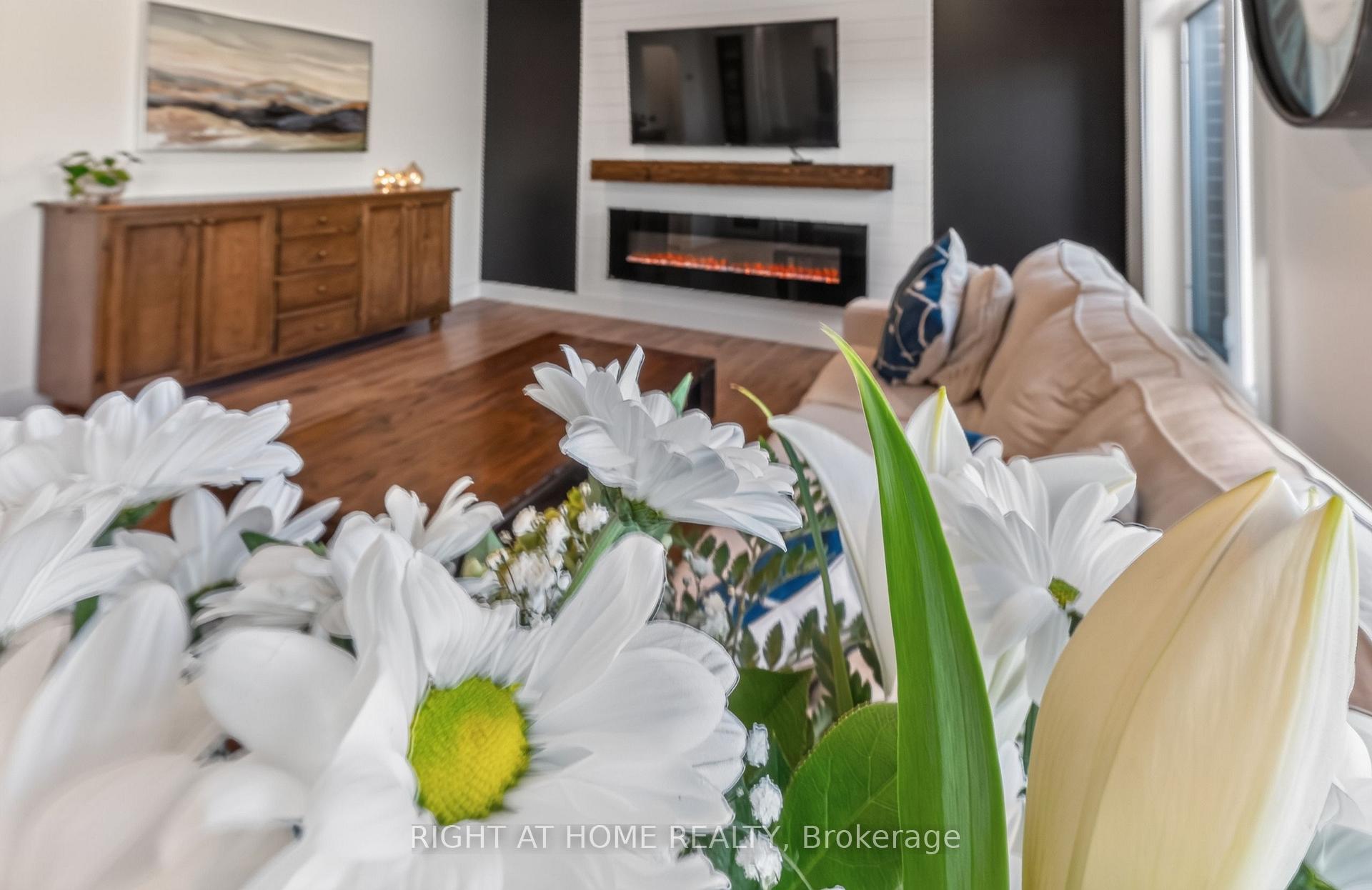 Photo 18 of 90 Shaw Valley Drive, St. Thomas — HOMEH