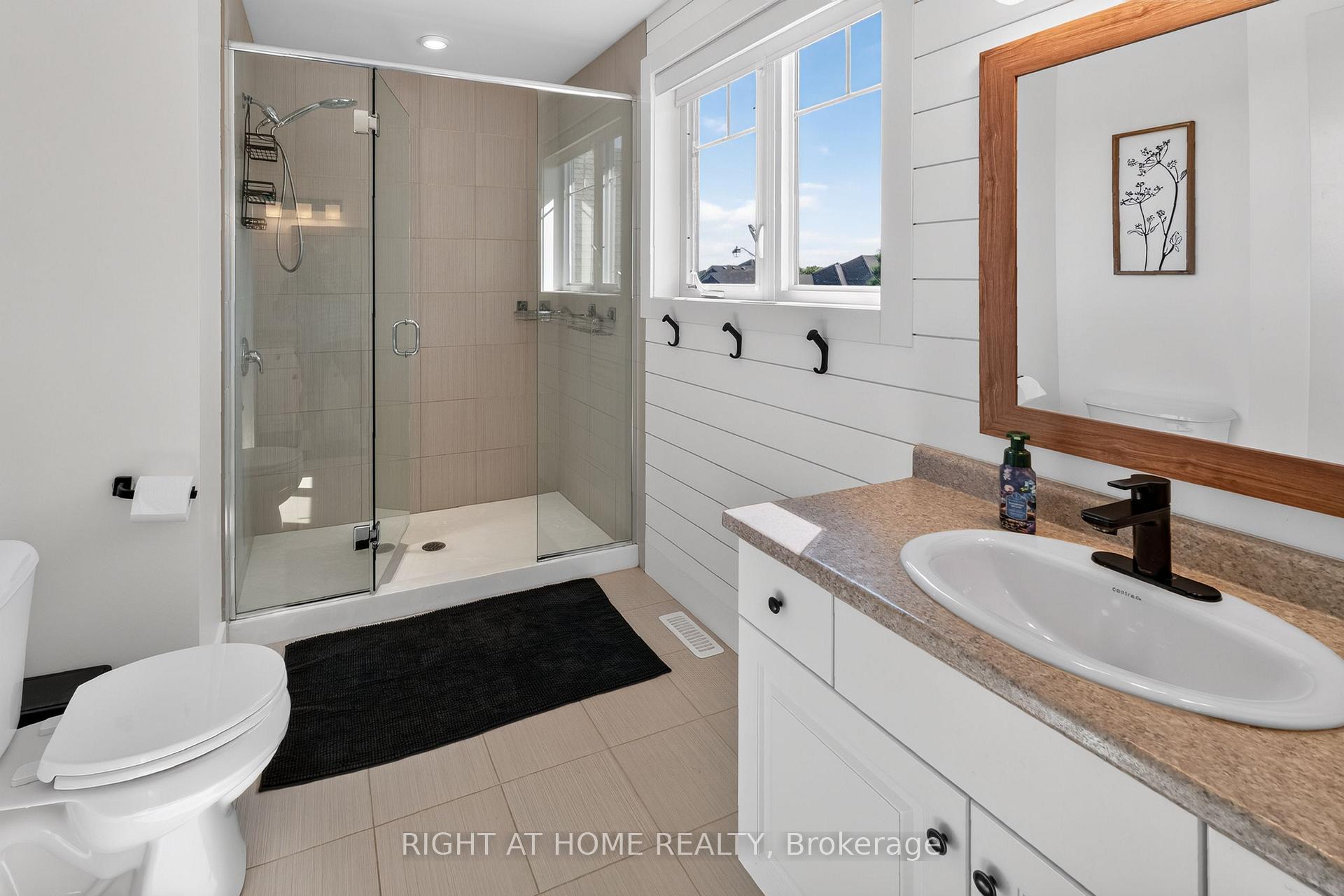 Photo 43 of 90 Shaw Valley Drive, St. Thomas — HOMEH