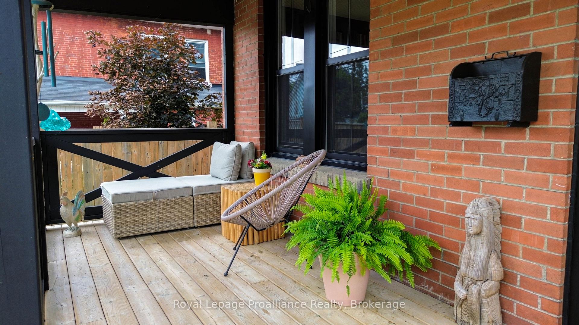 Photo 3 of 14 Ward Street, Port Hope — HOMEH