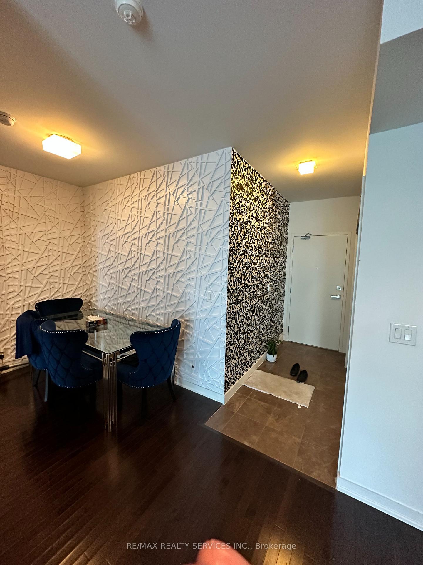 Photo 6 of Unit 909, 12 York Street, Toronto, Waterfront Communities — HOMEH