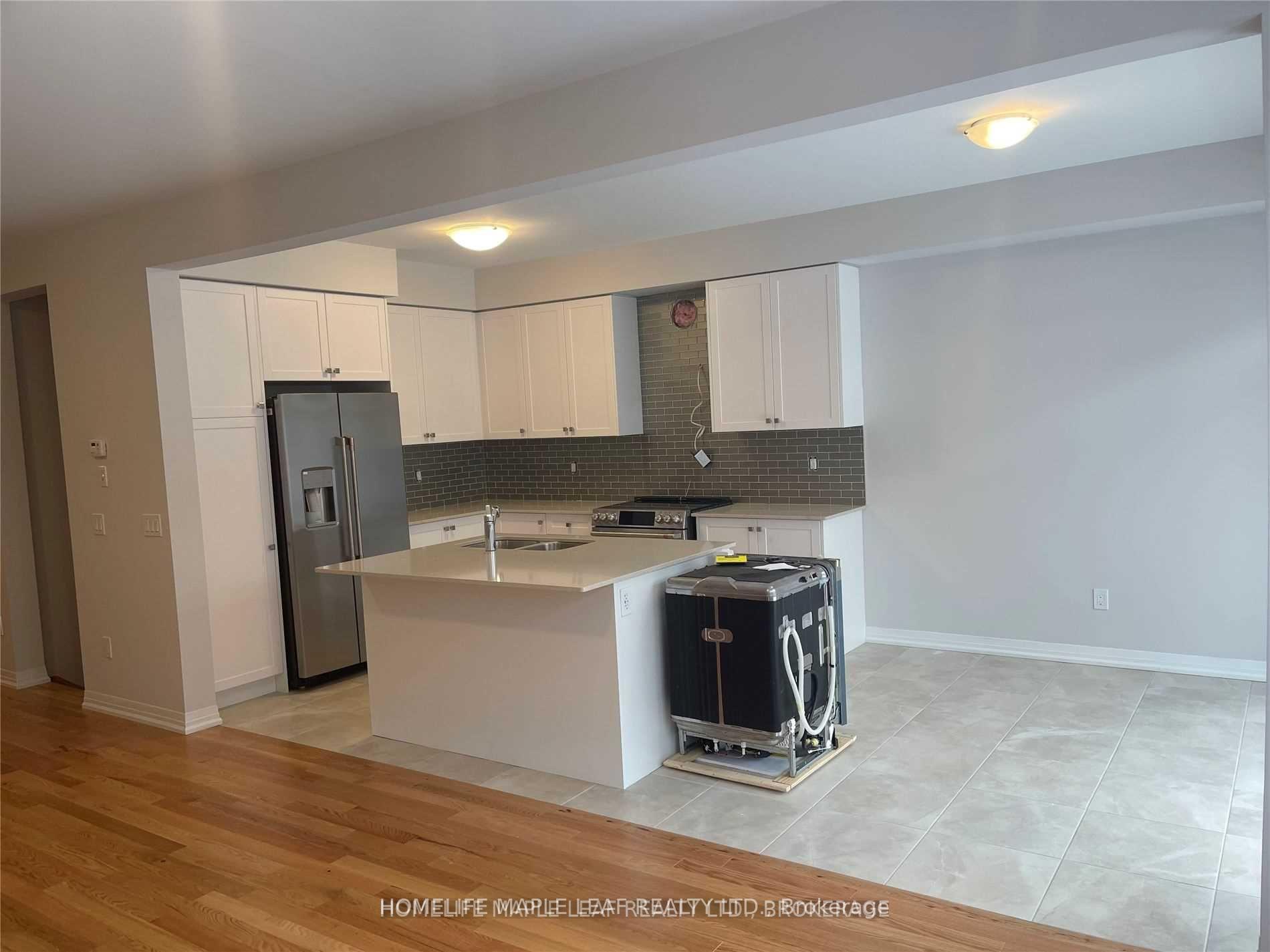 Photo 7 of 64 Yale Drive, Hamilton, Mount Hope — HOMEH
