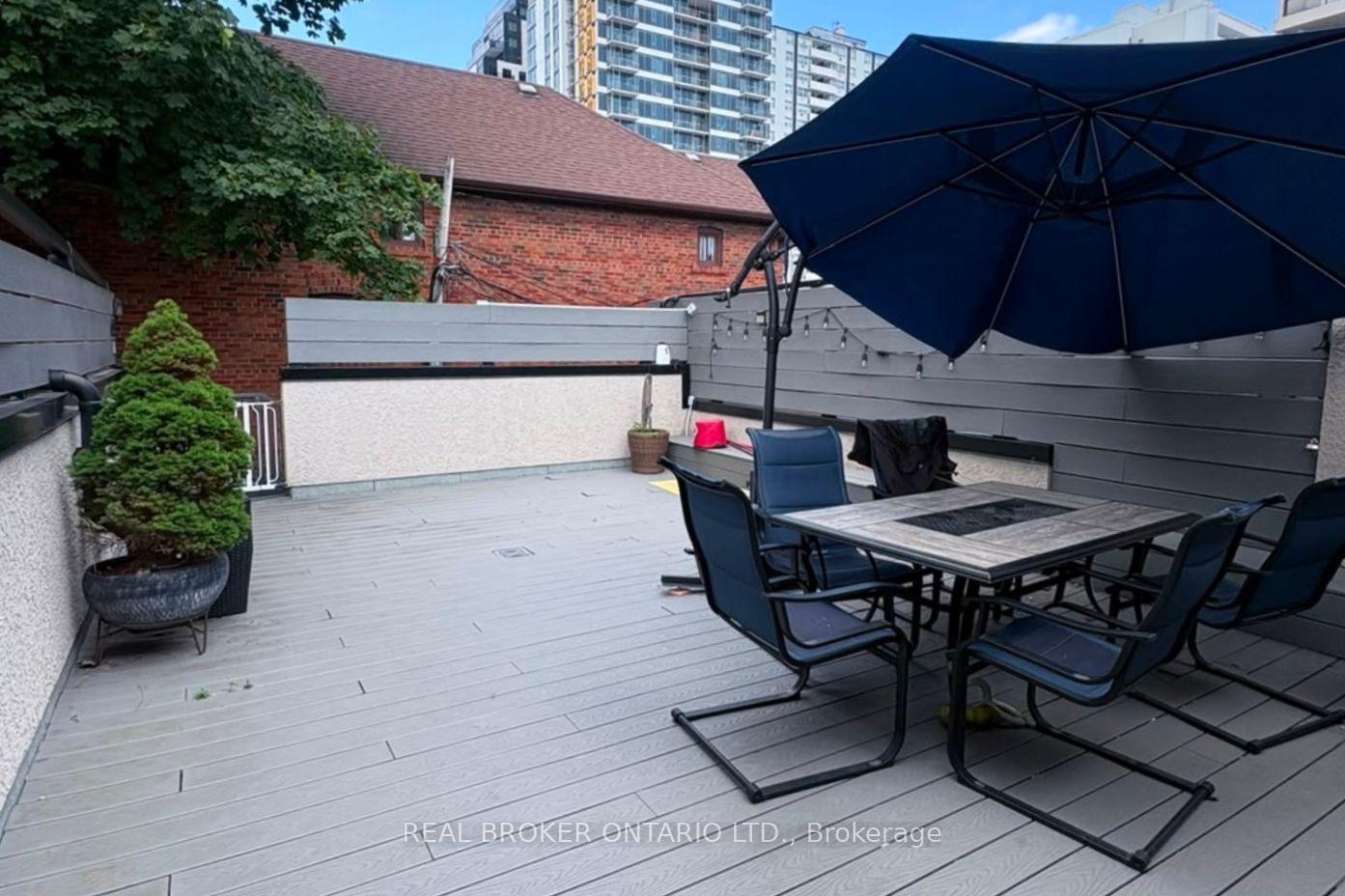 Photo 2 of Unit 2A, 692 Mount Pleasant Road, Toronto, Mount Pleasant West — HOMEH