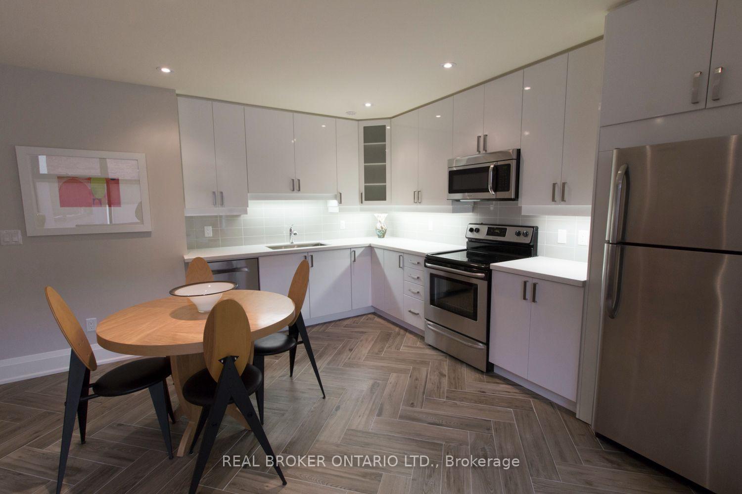 Photo 3 of Unit 2A, 692 Mount Pleasant Road, Toronto, Mount Pleasant West — HOMEH