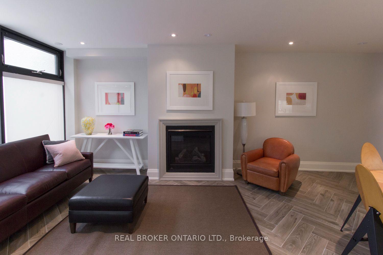 Photo 4 of Unit 2A, 692 Mount Pleasant Road, Toronto, Mount Pleasant West — HOMEH