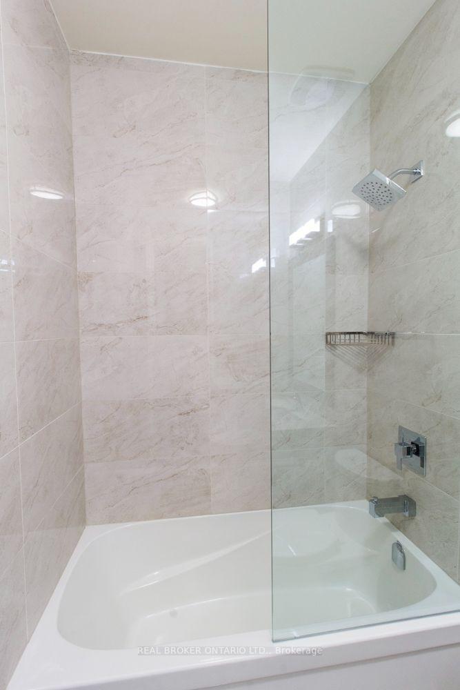 Photo 11 of Unit 2A, 692 Mount Pleasant Road, Toronto, Mount Pleasant West — HOMEH
