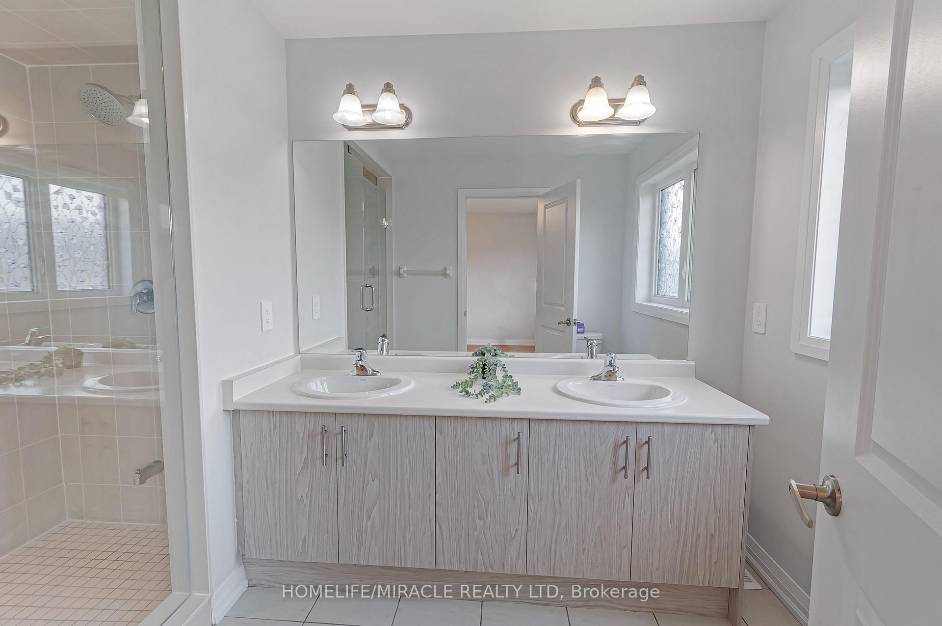Photo 27 of 20 Corley Street, Kawartha Lakes, Lindsay — HOMEH