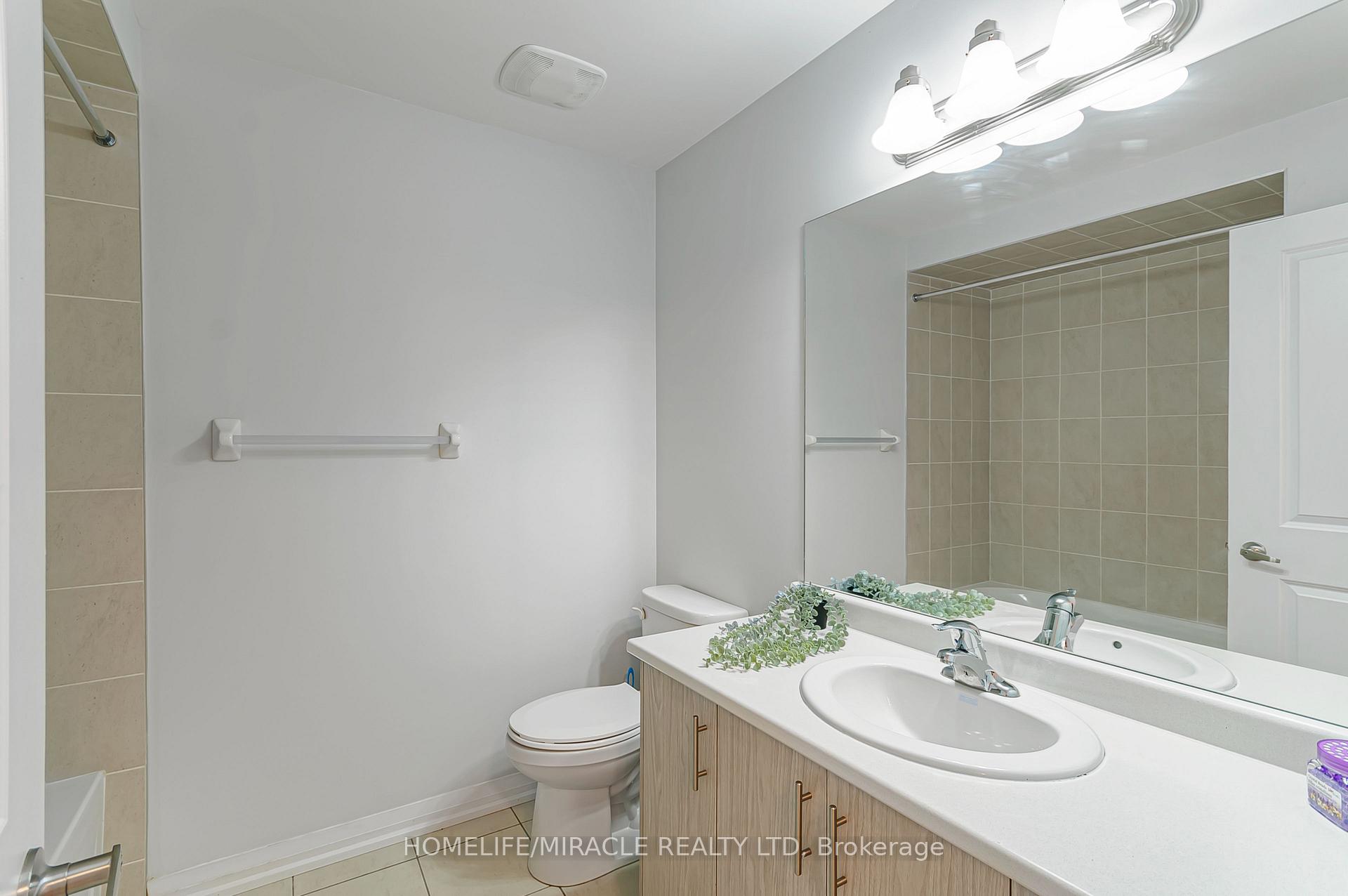 Photo 32 of 20 Corley Street, Kawartha Lakes, Lindsay — HOMEH