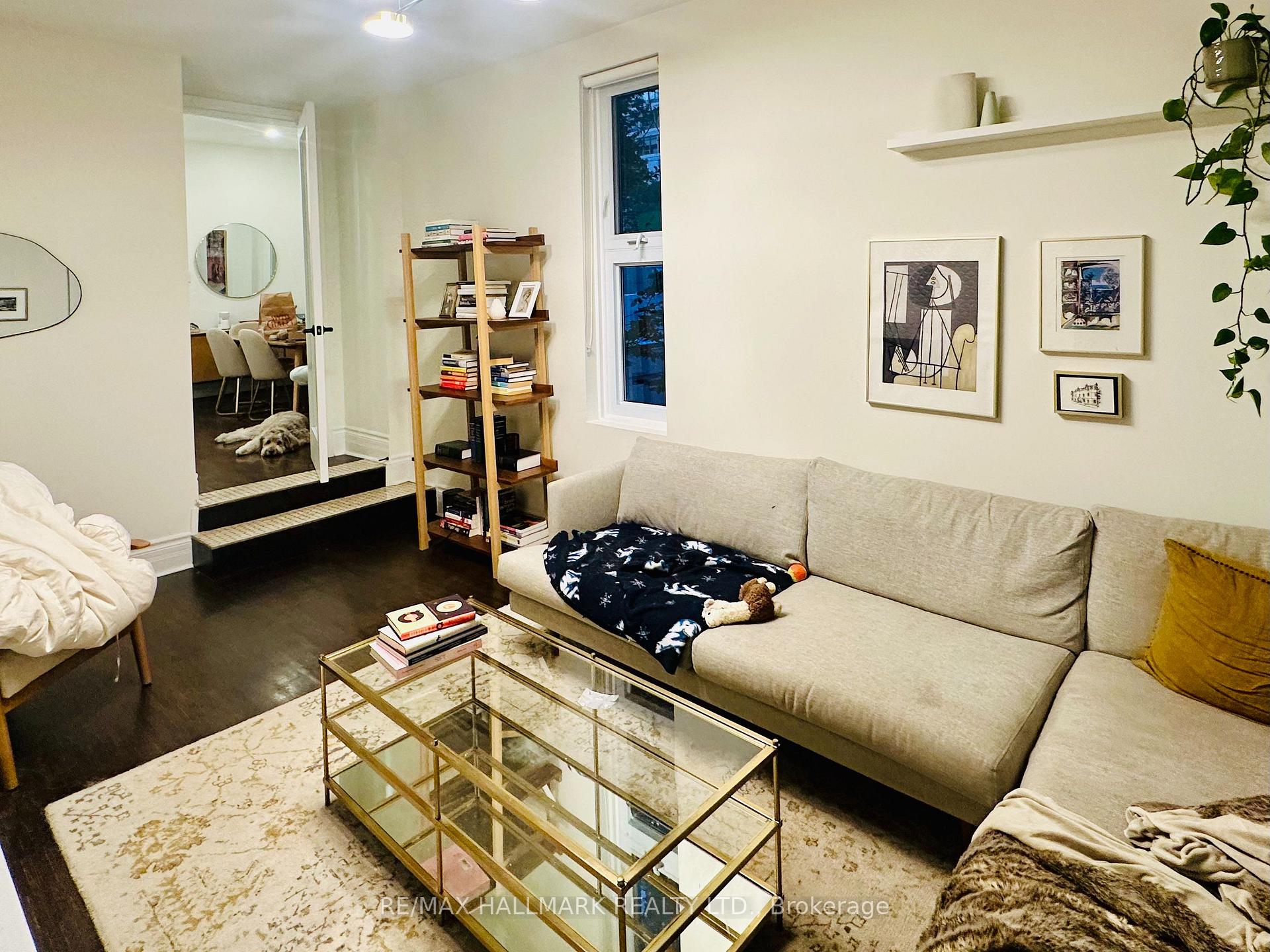 Photo 9 of Unit 2, 7 Bernard Avenue, Toronto, The Annex — HOMEH