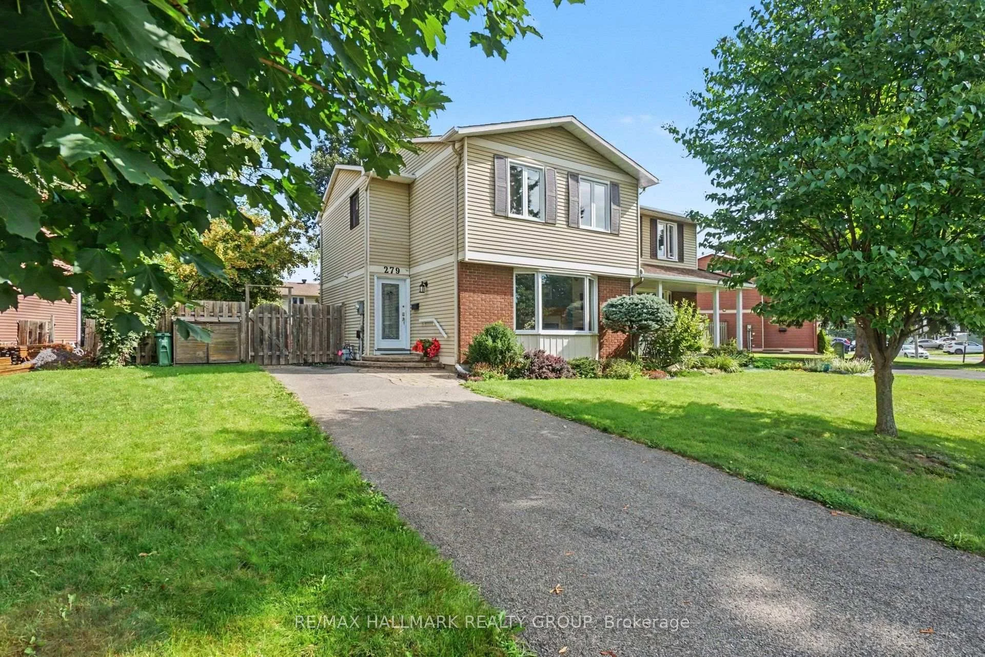 Photo 1 of 279 Pintail Terrace, Ottawa, Chatelaine Village — HOMEH