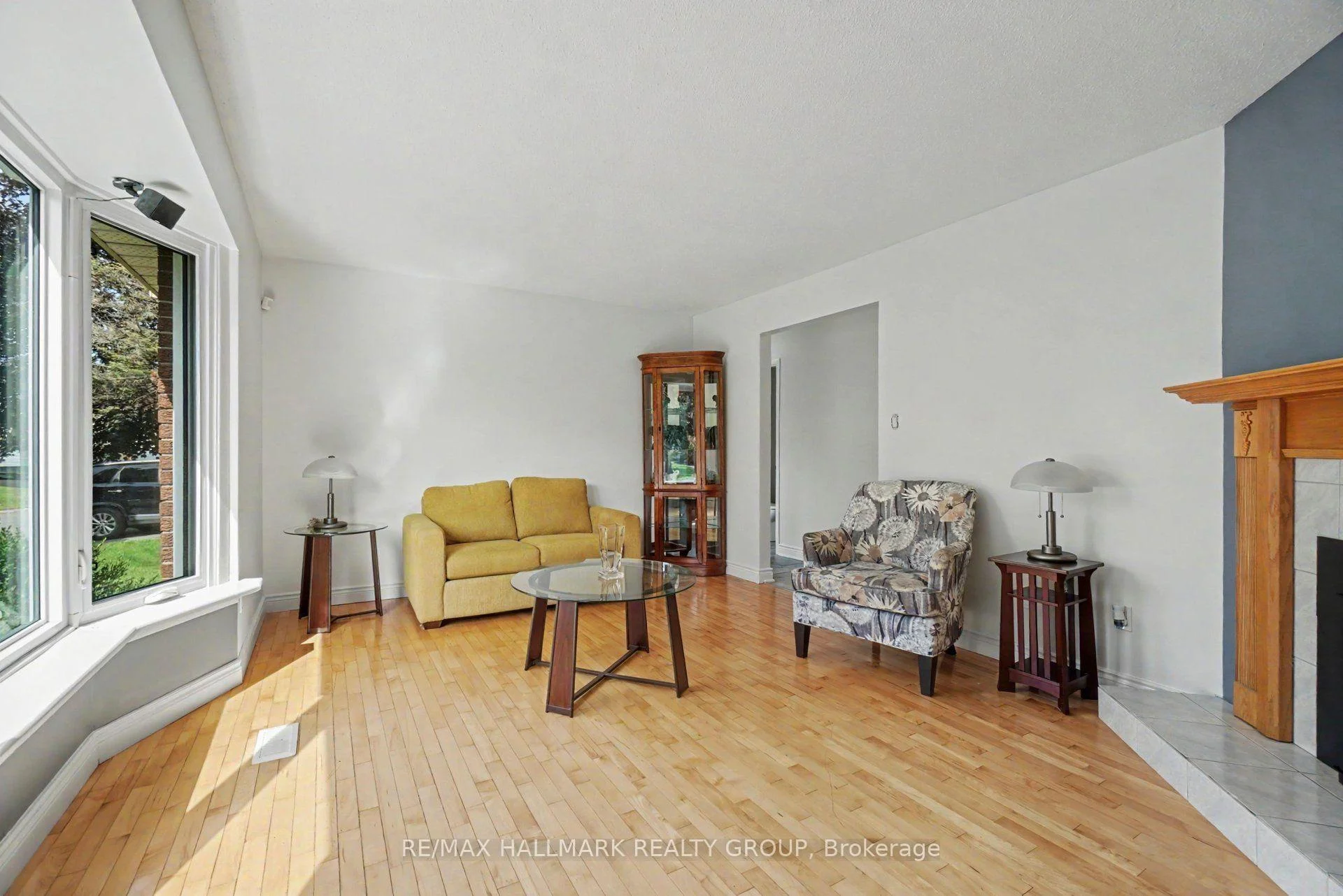 Photo 10 of 279 Pintail Terrace, Ottawa, Chatelaine Village — HOMEH