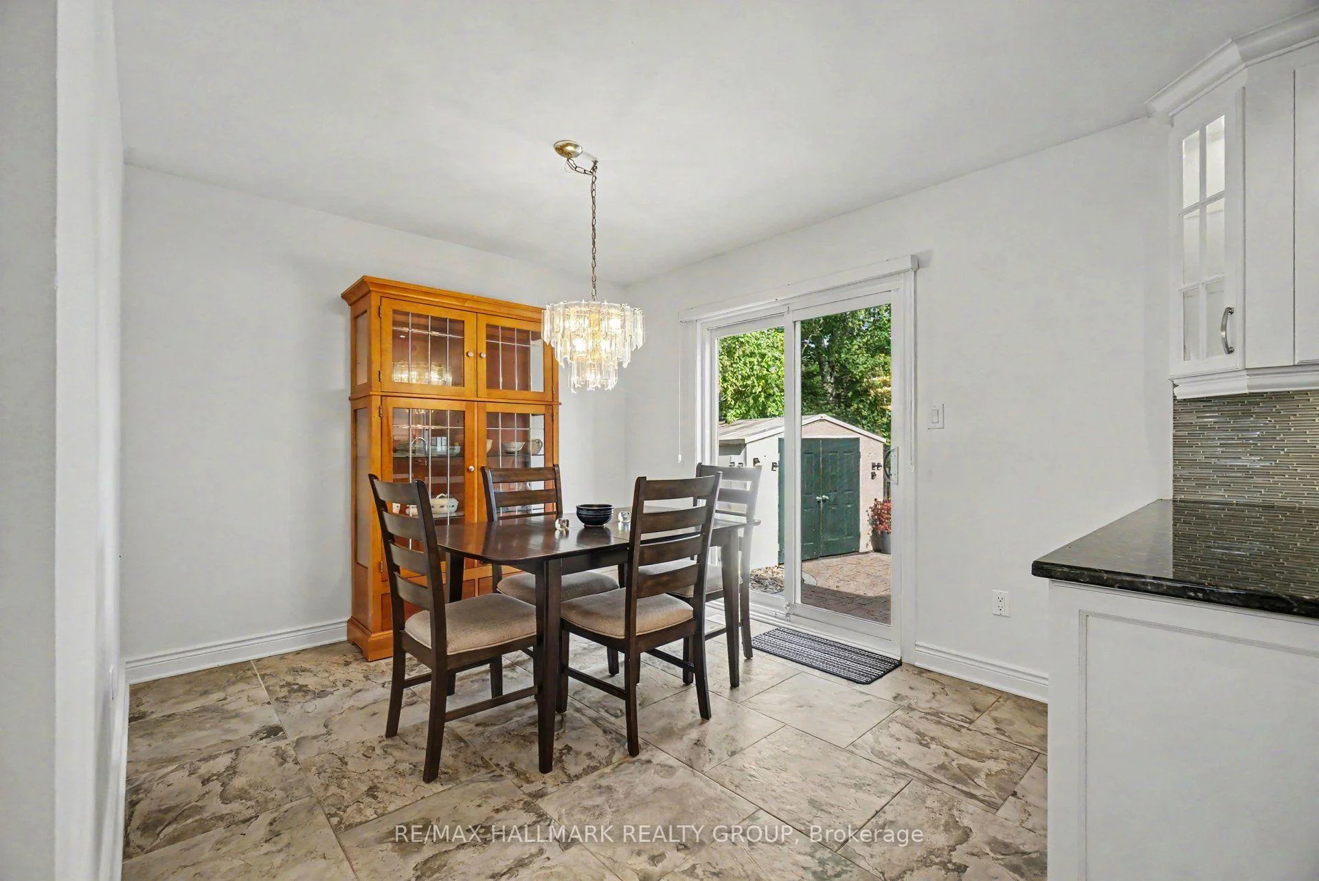 Photo 14 of 279 Pintail Terrace, Ottawa, Chatelaine Village — HOMEH