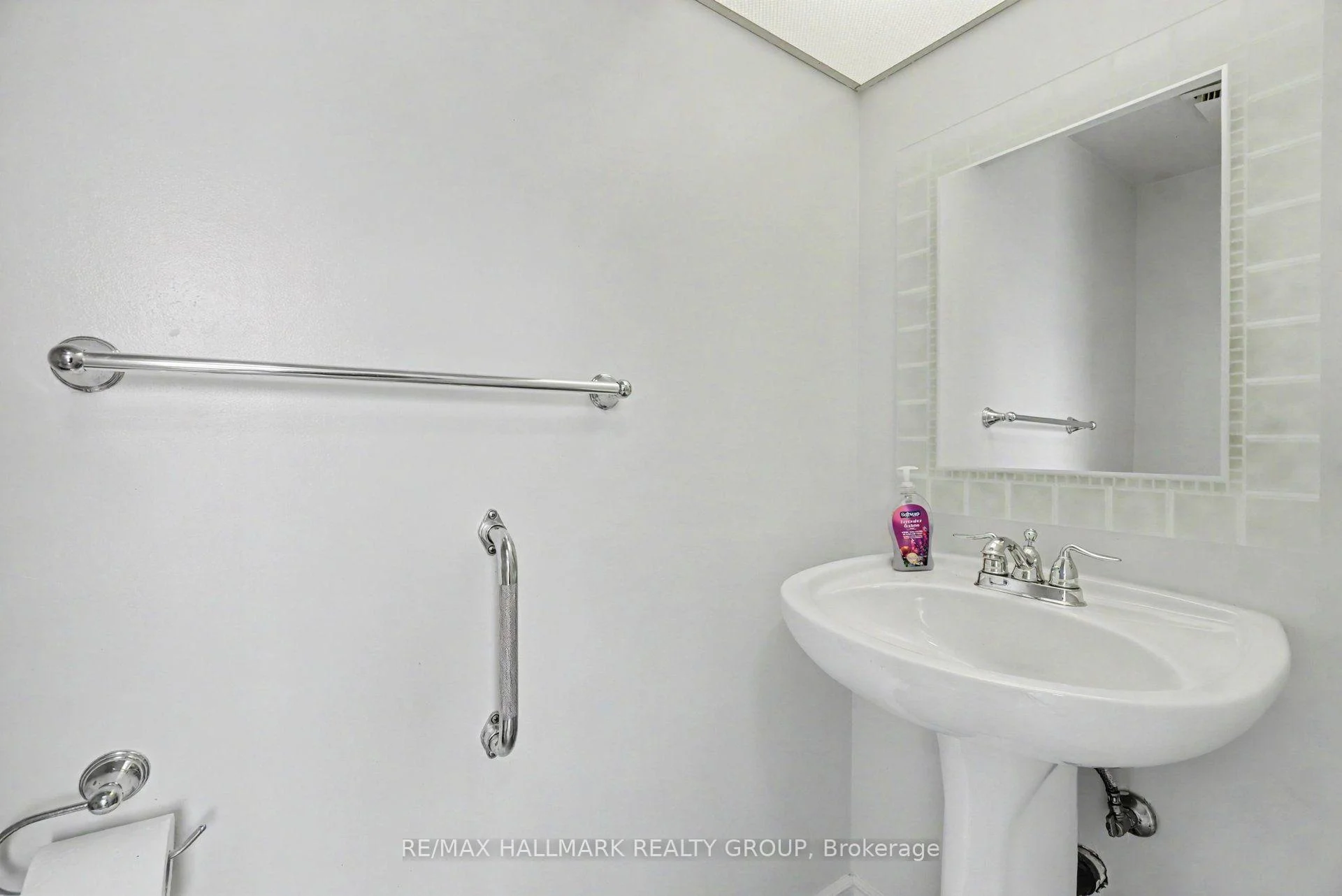 Photo 24 of 279 Pintail Terrace, Ottawa, Chatelaine Village — HOMEH