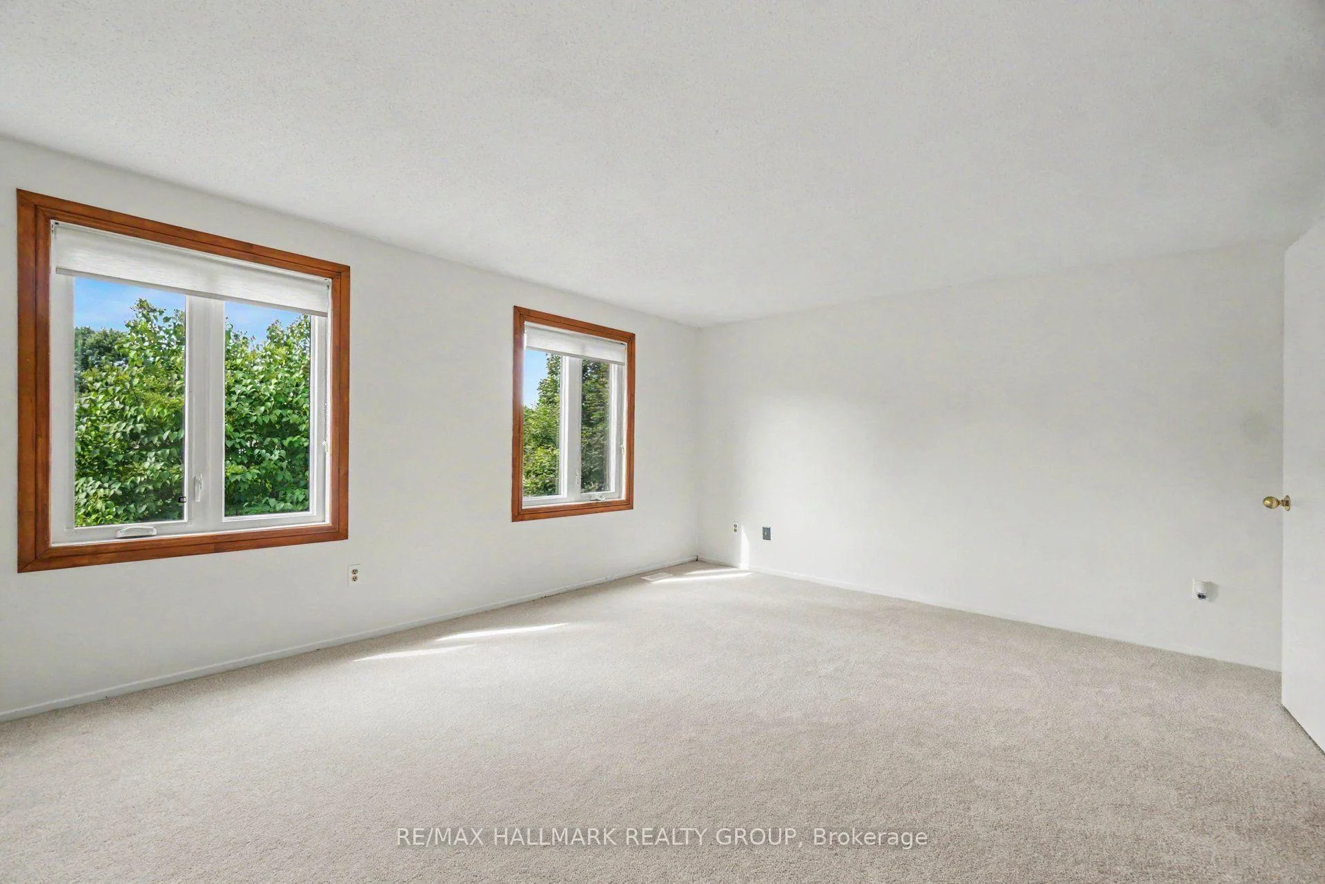 Photo 27 of 279 Pintail Terrace, Ottawa, Chatelaine Village — HOMEH