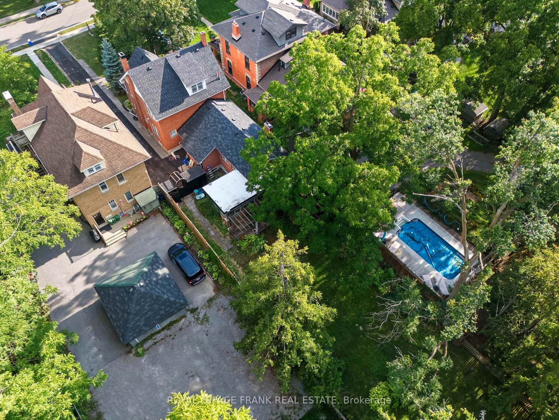 Photo 45 of 76 Bond Street W, Kawartha Lakes, Lindsay — HOMEH