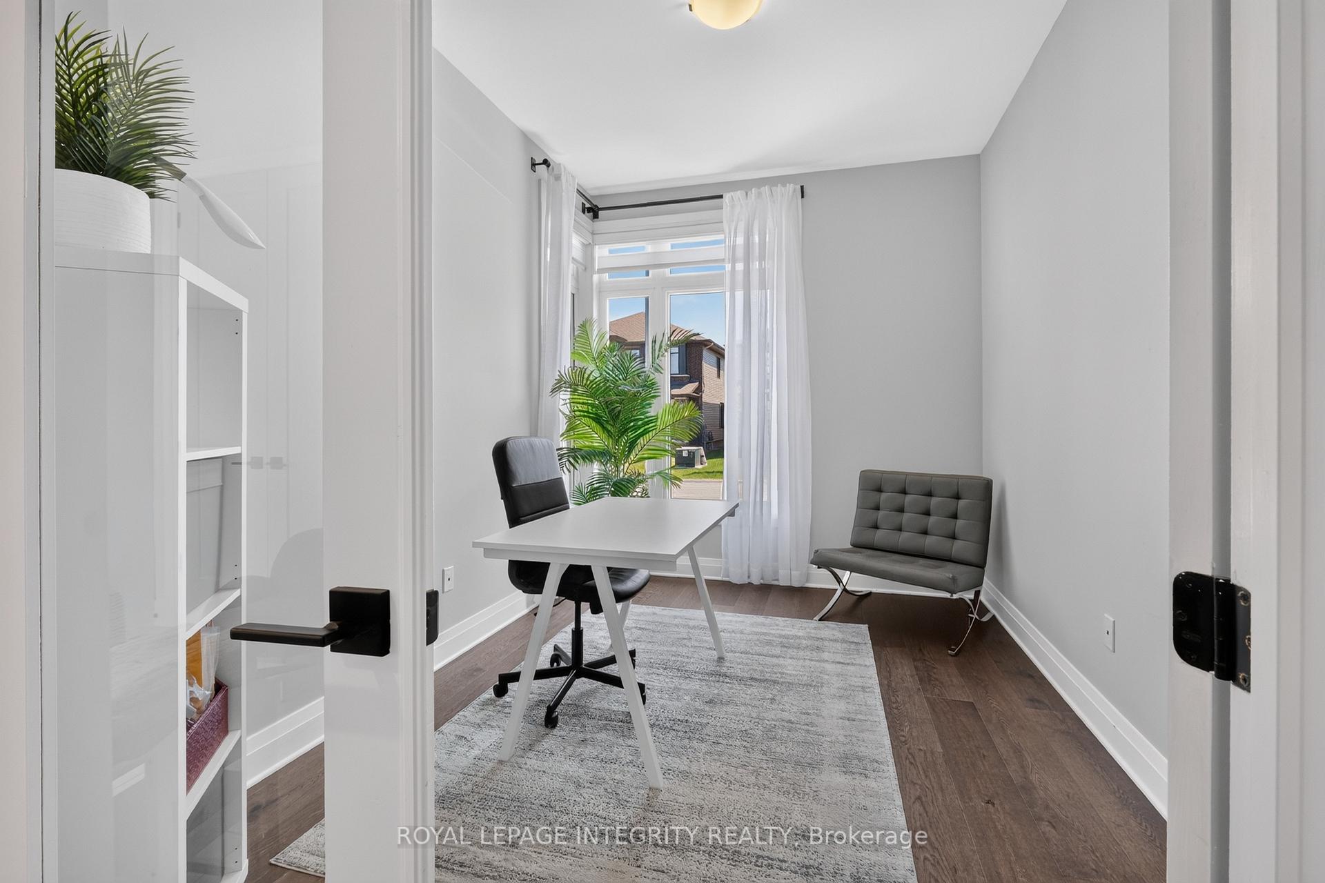Photo 7 of 643 Gendarme Circle, Ottawa, Mer Bleue/Bradley Estates/Anderson Park — HOMEH