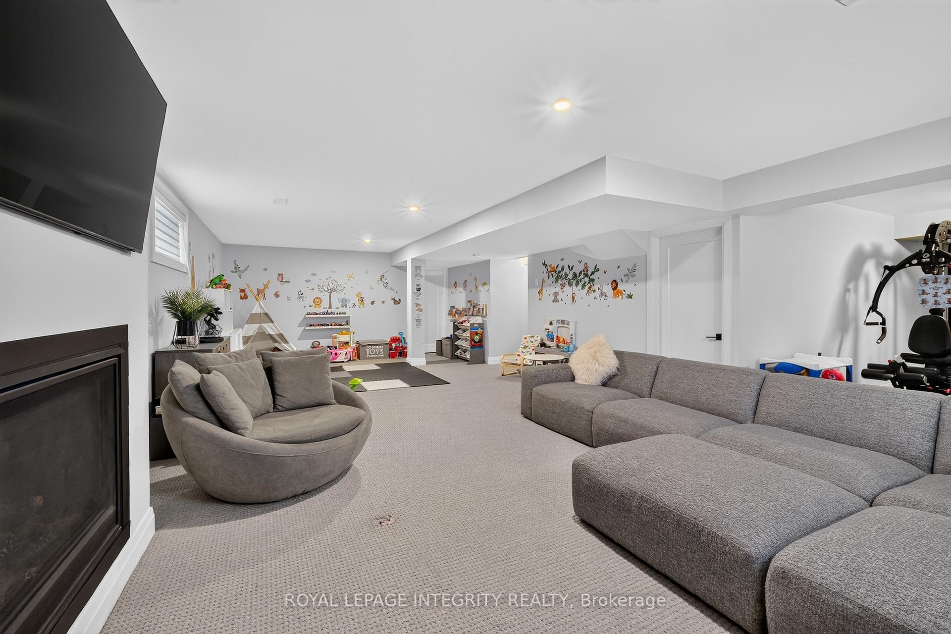 Photo 43 of 643 Gendarme Circle, Ottawa, Mer Bleue/Bradley Estates/Anderson Park — HOMEH