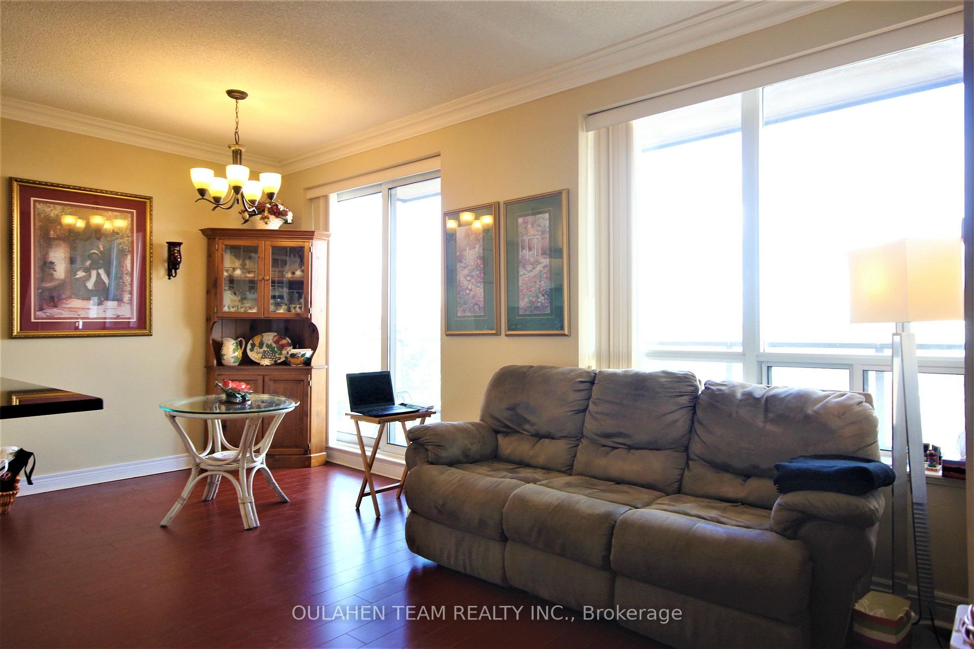 Photo 2 of Unit 1007, 1 Clairtrell Road, North York, Willowdale East — HOMEH