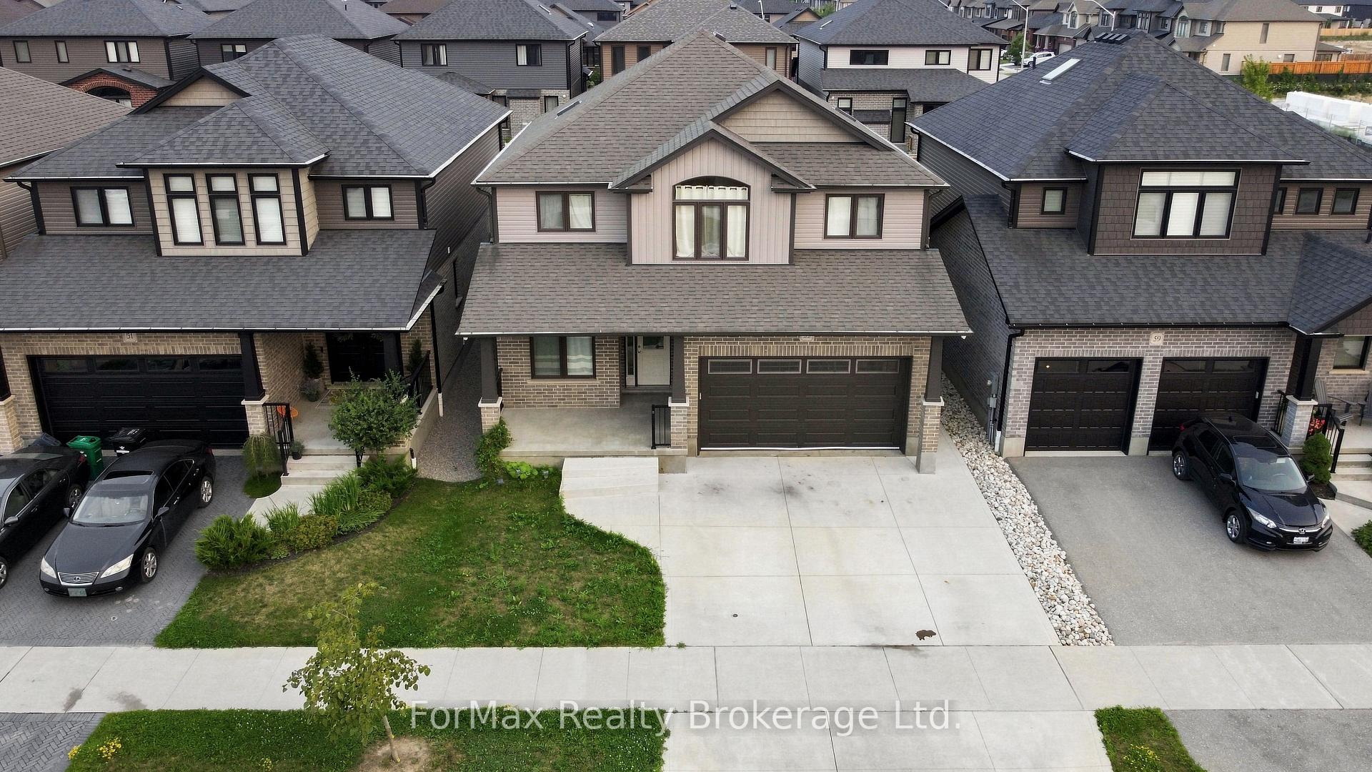 Photo 2 of 55 Loxleigh Lane, Waterloo, Breslau — HOMEH