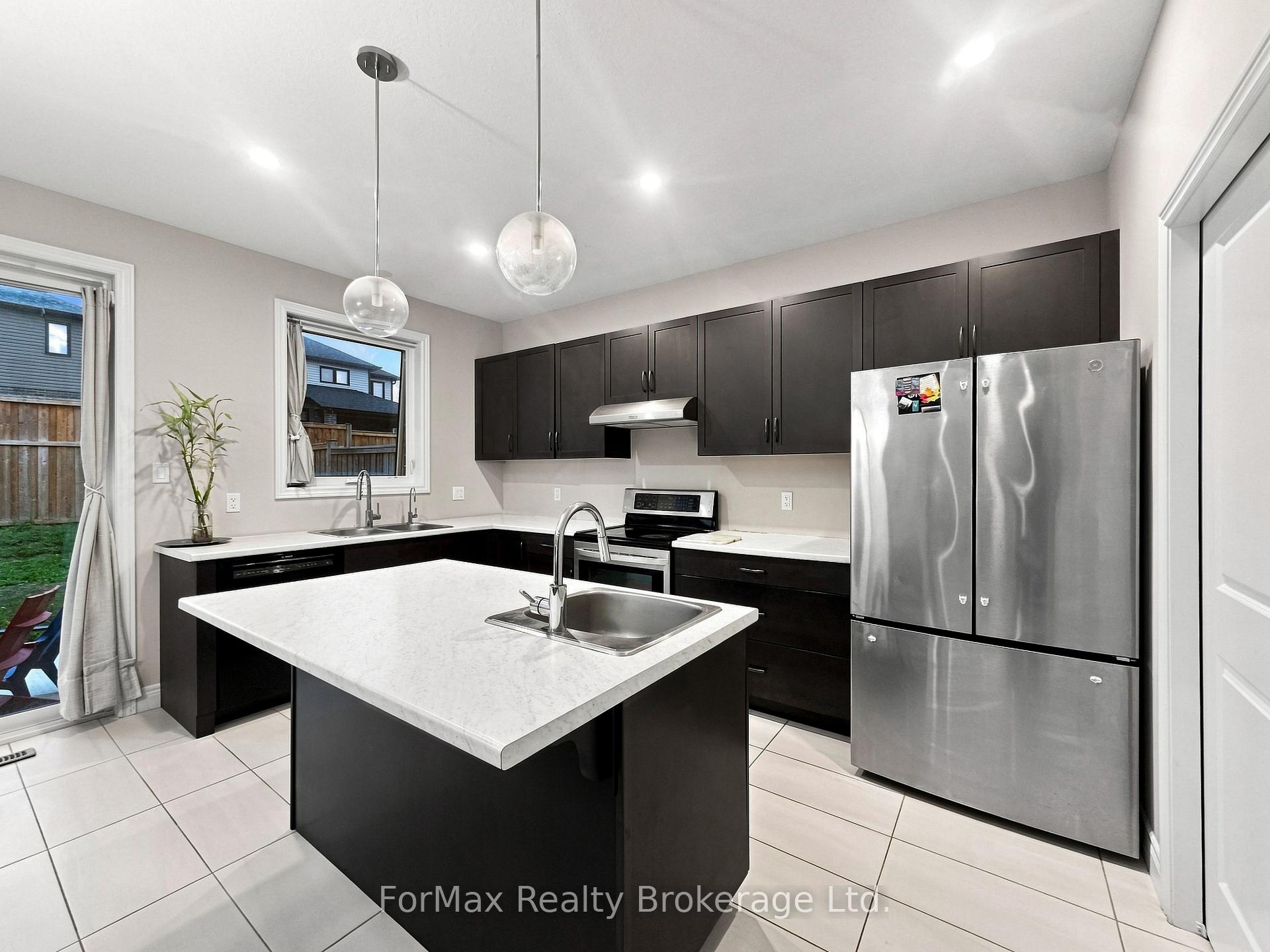 Photo 16 of 55 Loxleigh Lane, Waterloo, Breslau — HOMEH