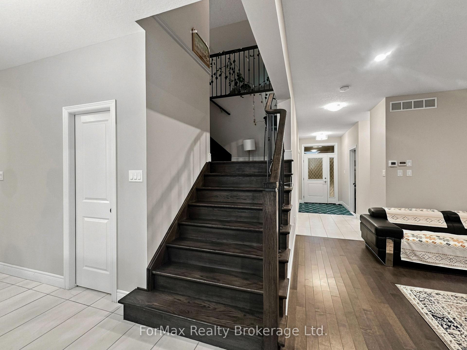 Photo 19 of 55 Loxleigh Lane, Waterloo, Breslau — HOMEH