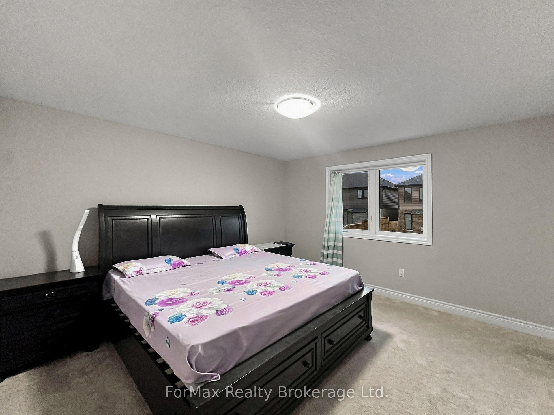 Photo 21 of 55 Loxleigh Lane, Waterloo, Breslau — HOMEH