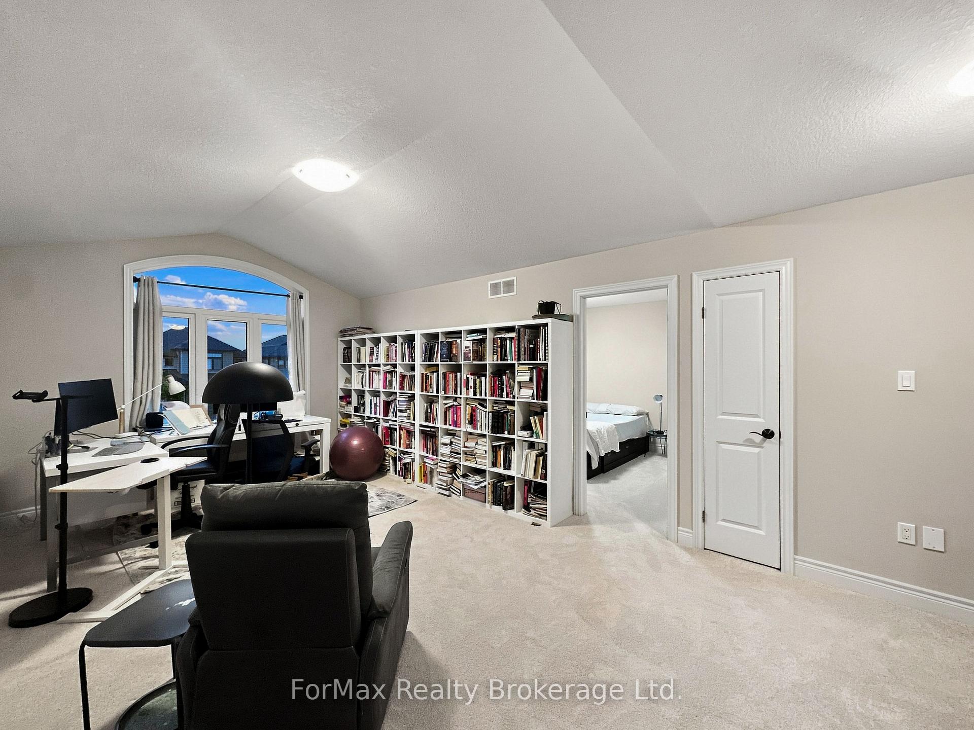 Photo 31 of 55 Loxleigh Lane, Waterloo, Breslau — HOMEH