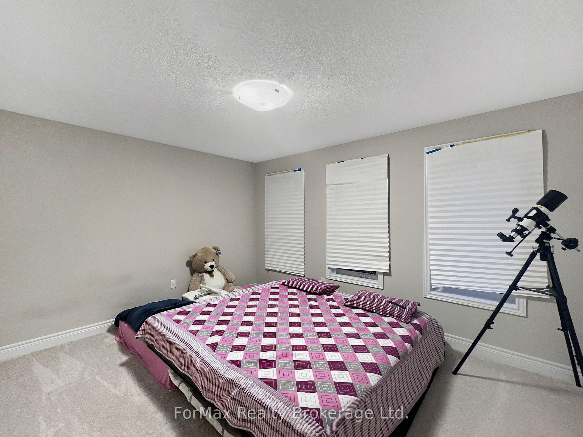 Photo 35 of 55 Loxleigh Lane, Waterloo, Breslau — HOMEH