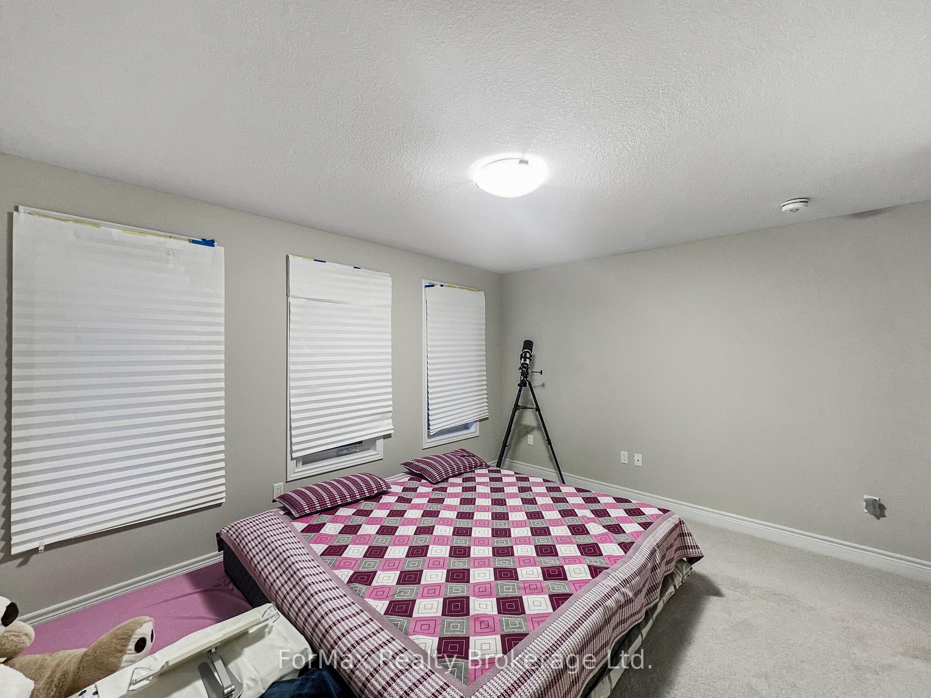 Photo 36 of 55 Loxleigh Lane, Waterloo, Breslau — HOMEH