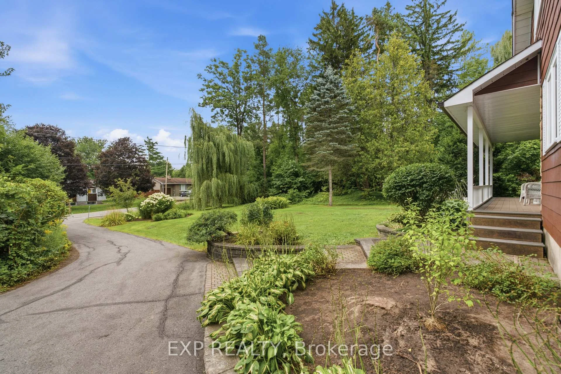 Photo 12 of 960 Quigley Hill Road, Ottawa, Camelot — HOMEH