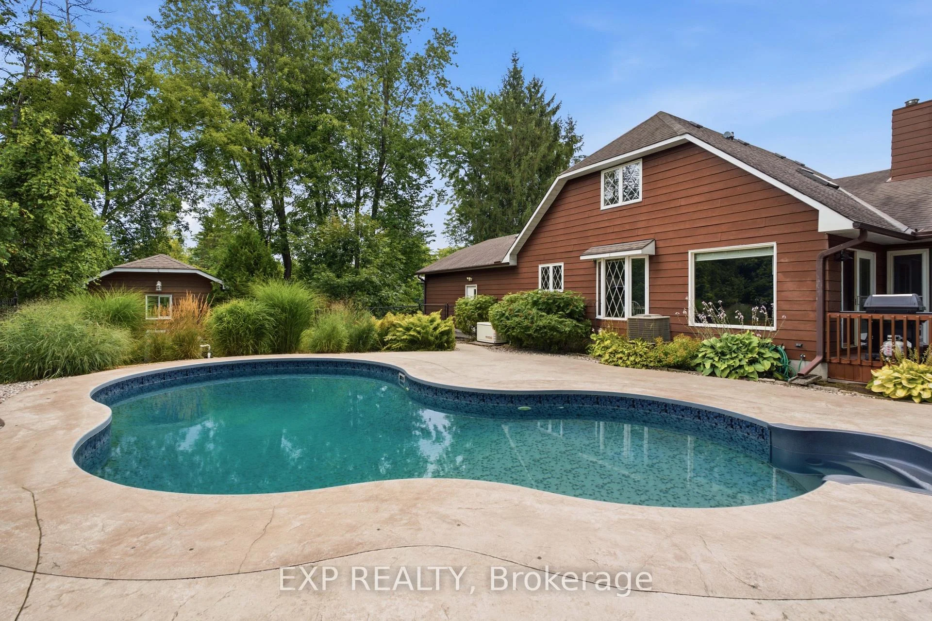Photo 17 of 960 Quigley Hill Road, Ottawa, Camelot — HOMEH