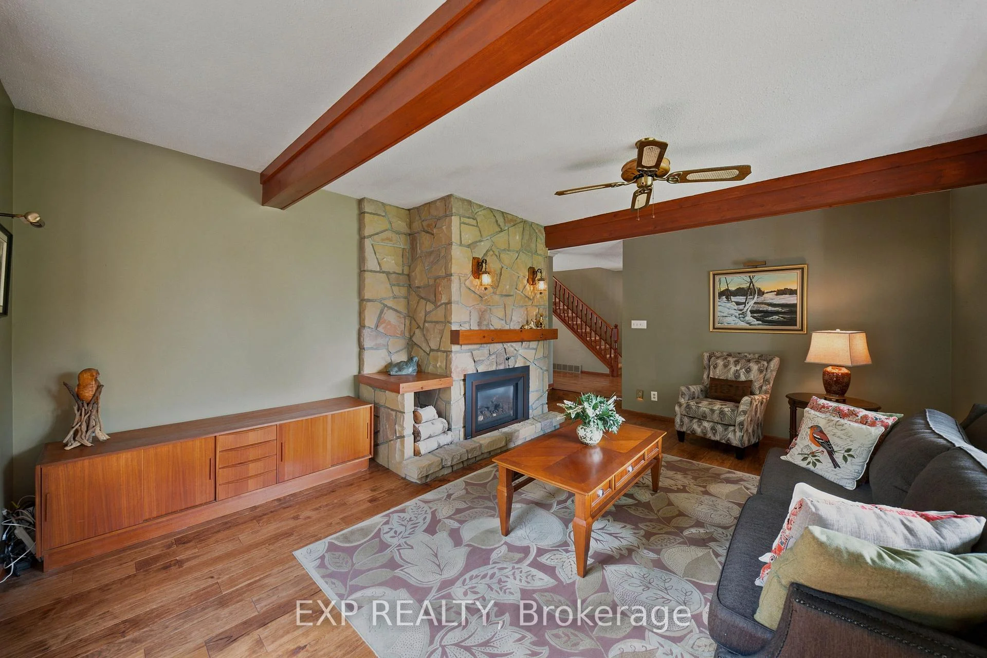 Photo 33 of 960 Quigley Hill Road, Ottawa, Camelot — HOMEH