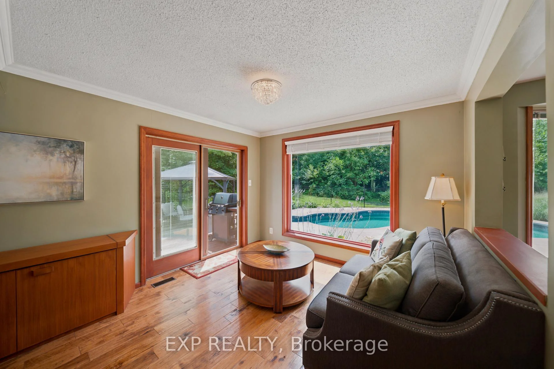 Photo 136 of 960 Quigley Hill Road, Ottawa, Camelot — HOMEH