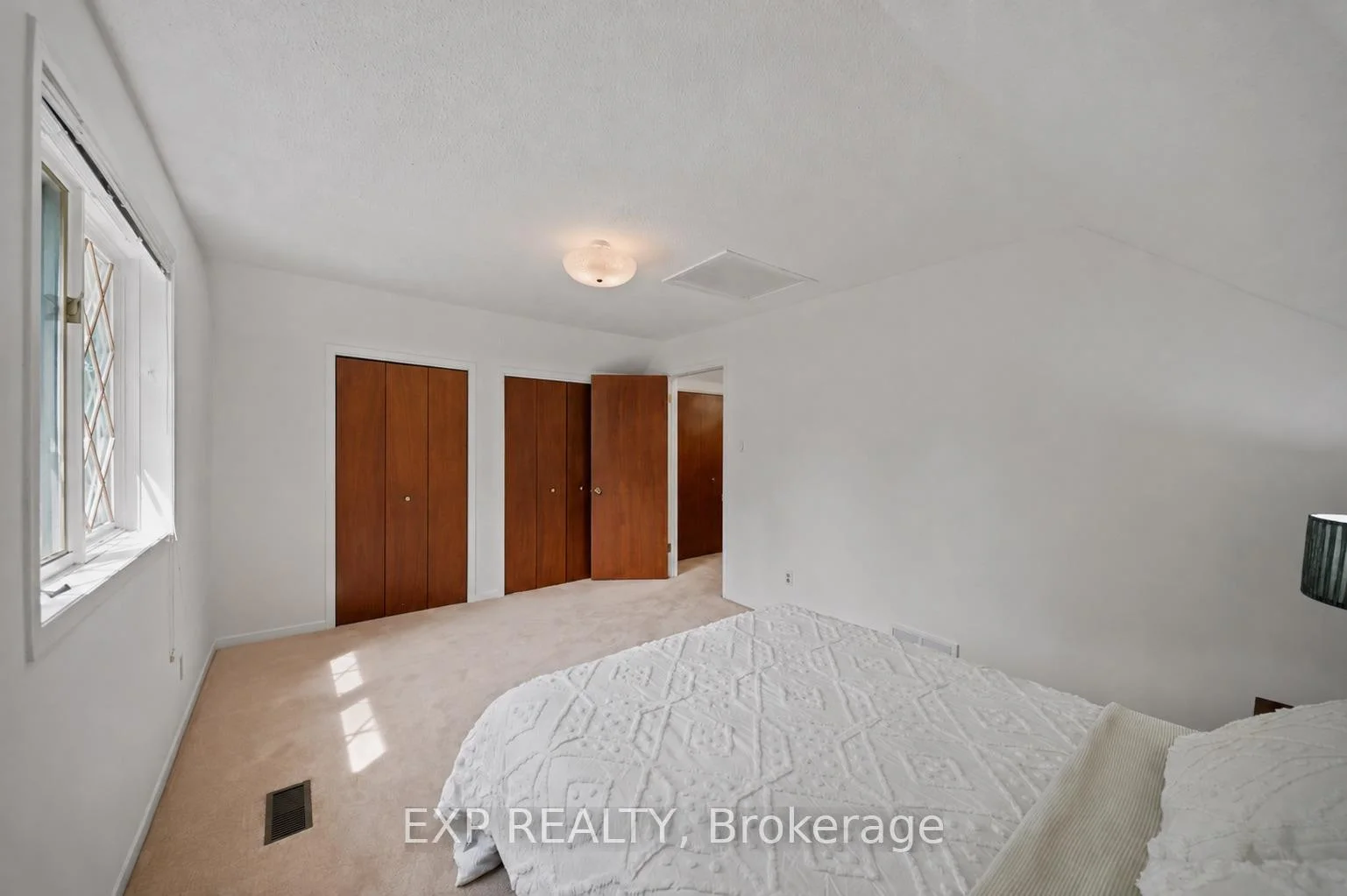 Photo 191 of 960 Quigley Hill Road, Ottawa, Camelot — HOMEH