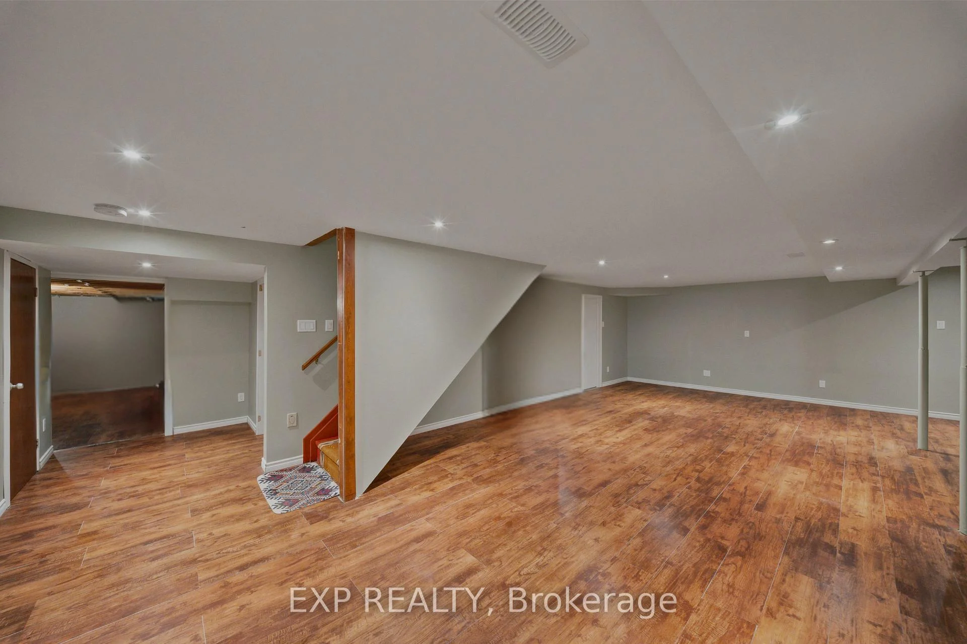 Photo 195 of 960 Quigley Hill Road, Ottawa, Camelot — HOMEH