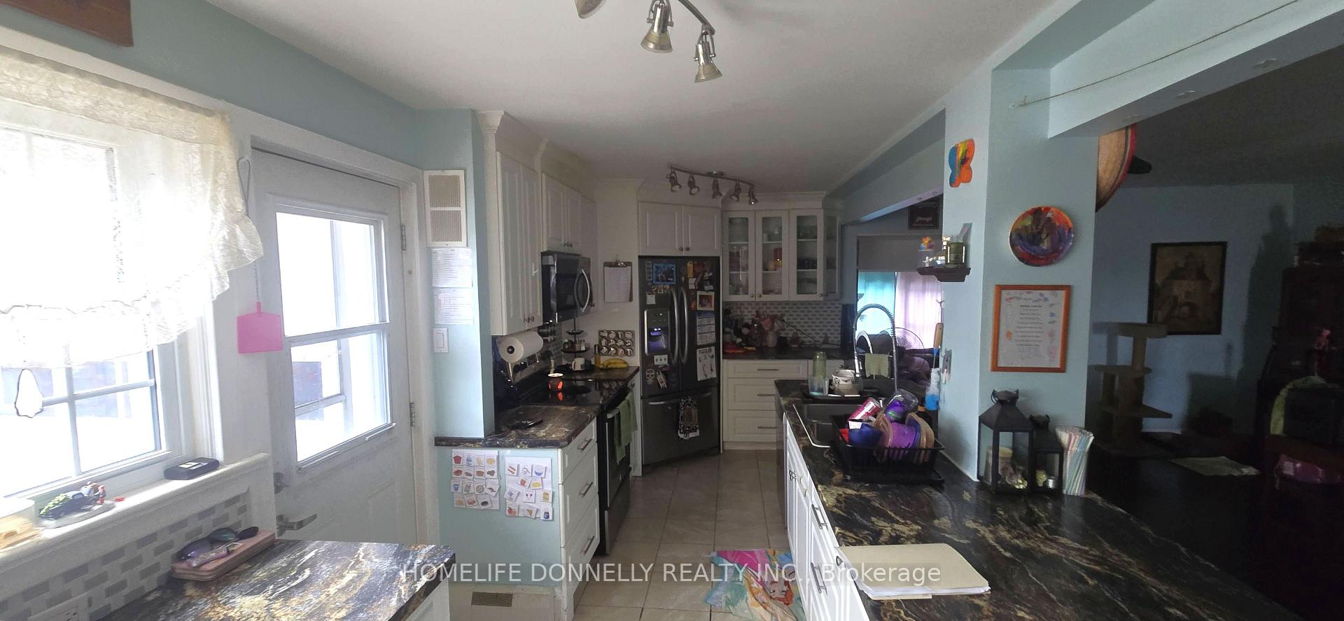 Photo 8 of 310 Dickson Street, Pembroke, Pembroke — HOMEH