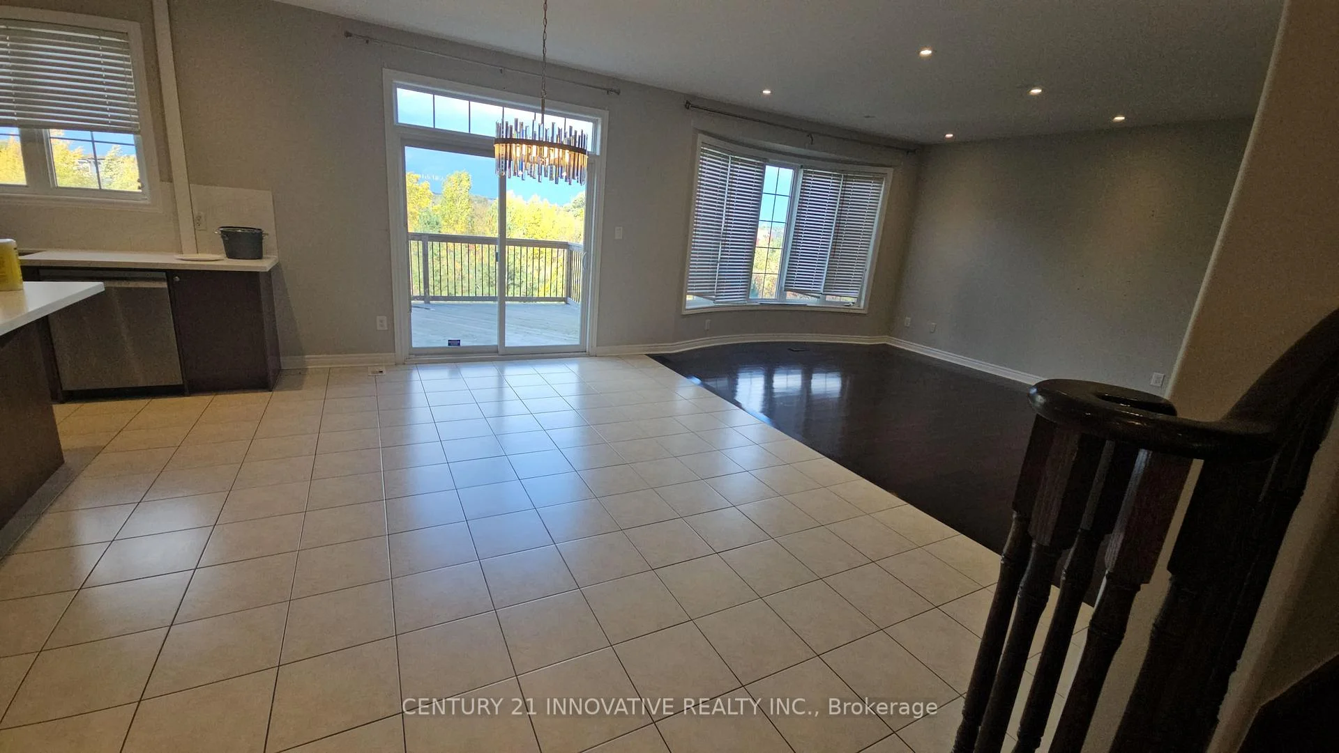 Photo 13 of Unit Upper, 118 Santa Amato Crescent, Vaughan, Patterson — HOMEH