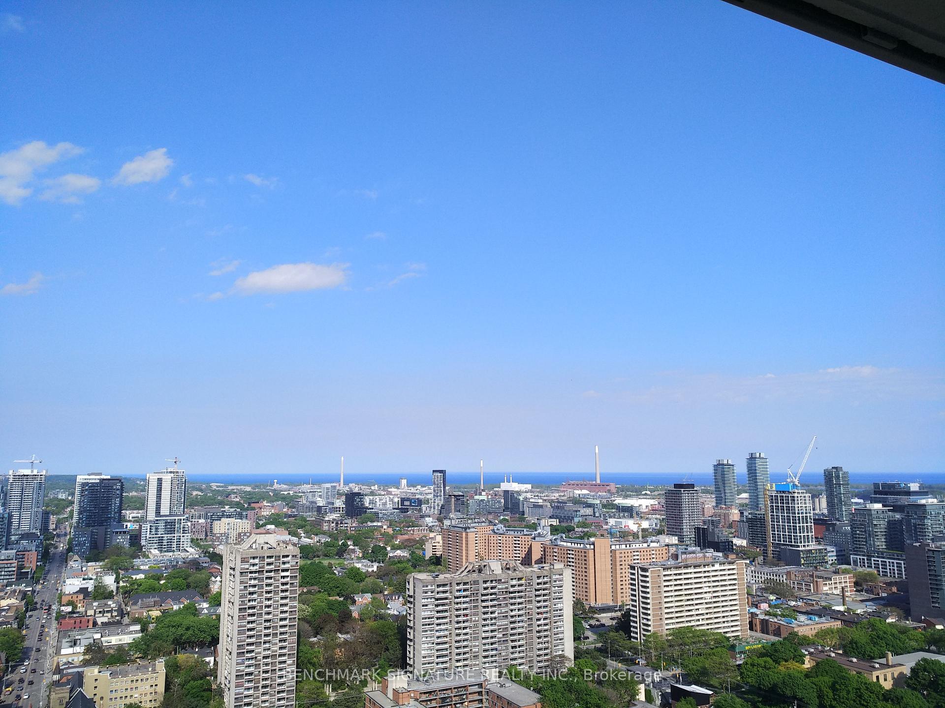 Photo of Unit 3214, 251 Jarvis Street