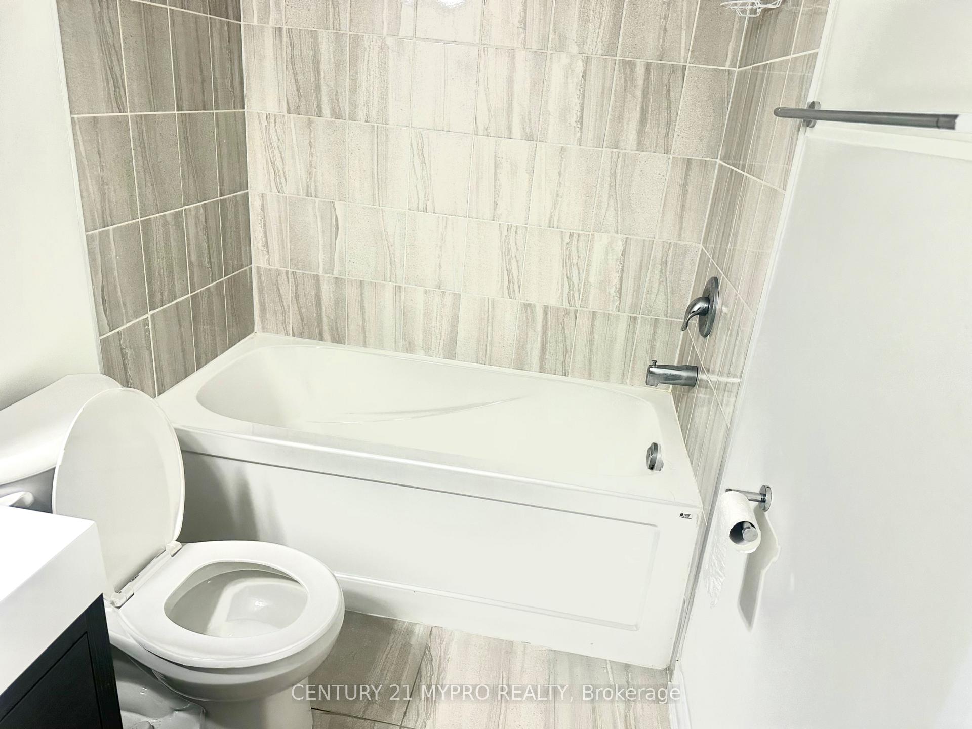 Photo 10 of Unit 1308, 1865 Pickering Parkway N, Pickering, Village East — HOMEH