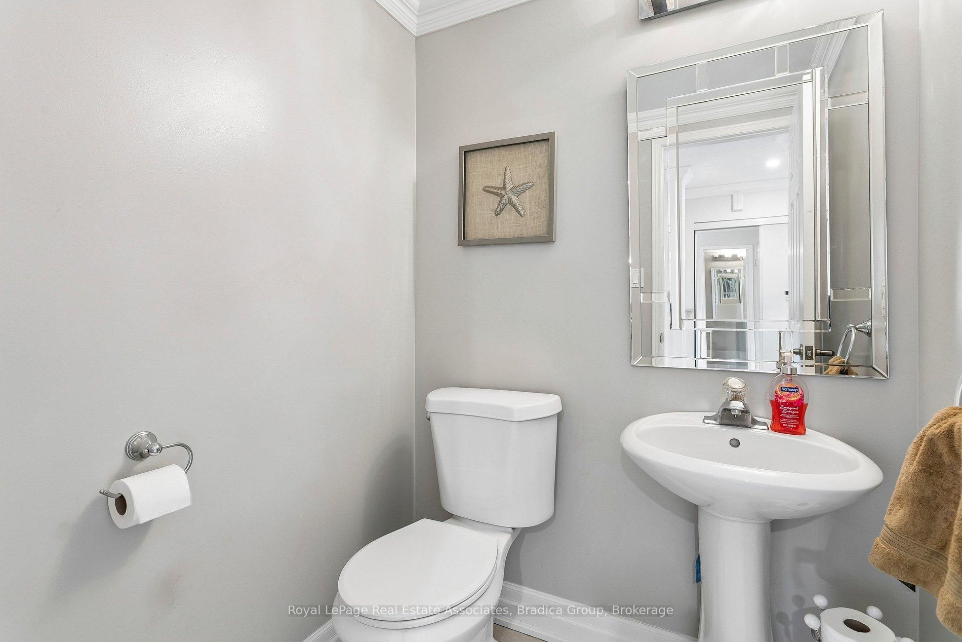 Photo 18 of 3837 Forest Bluff Crescent, Mississauga, Lisgar — HOMEH
