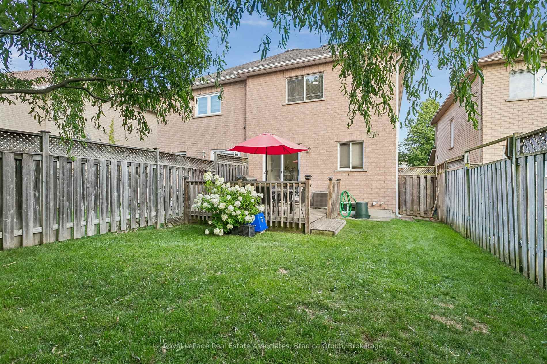 Photo 31 of 3837 Forest Bluff Crescent, Mississauga, Lisgar — HOMEH