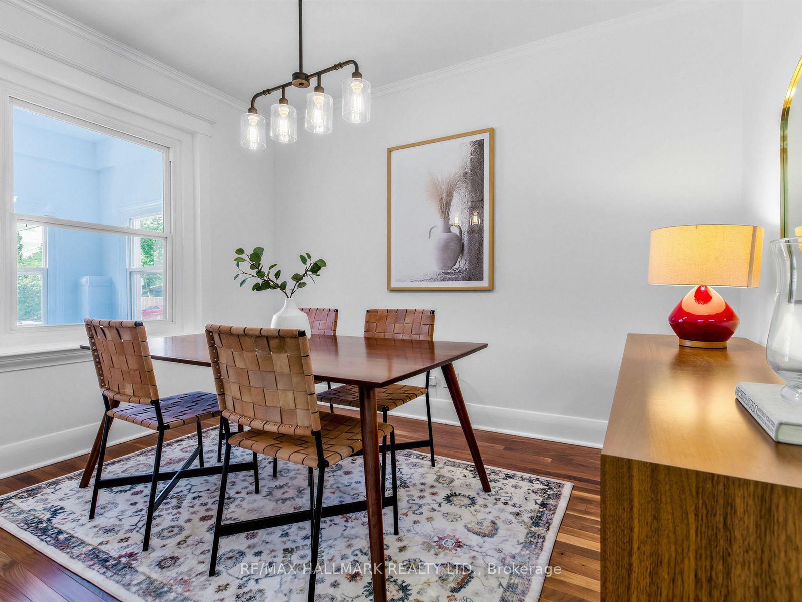 Photo 6 of 147 Chisholm Avenue, Toronto, Woodbine-Lumsden — HOMEH
