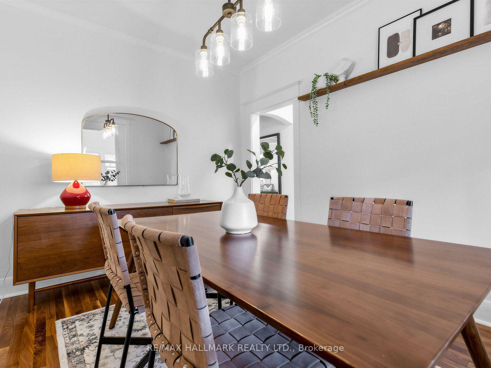 Photo 8 of 147 Chisholm Avenue, Toronto, Woodbine-Lumsden — HOMEH