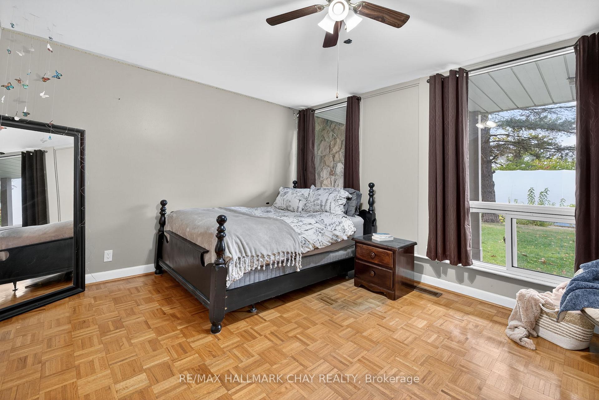 Photo 24 of 39 Highfield Crescent, Georgina, Historic Lakeshore Communities — HOMEH