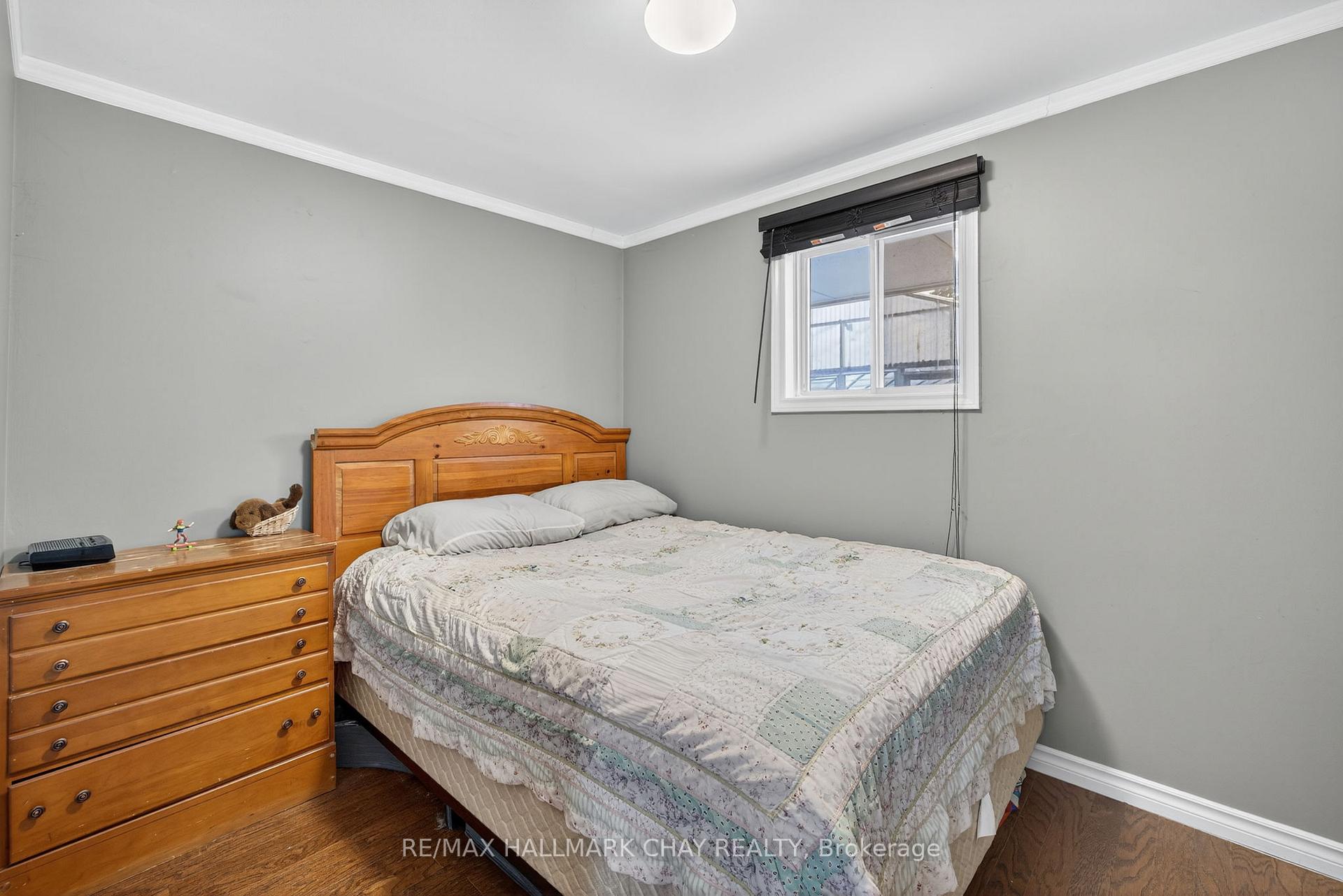 Photo 35 of 39 Highfield Crescent, Georgina, Historic Lakeshore Communities — HOMEH