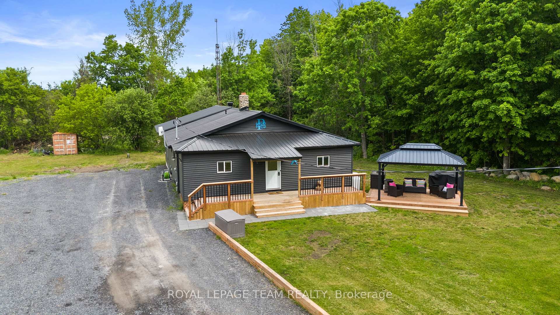 Photo 1 of 16509 Cedarvale Road, North Stormont, North Stormont (Roxborough) Twp — HOMEH