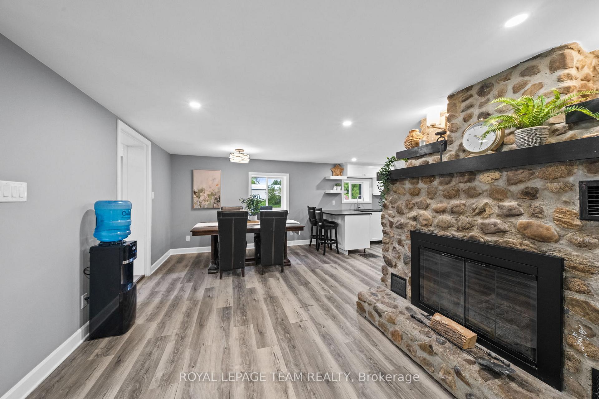 Photo 8 of 16509 Cedarvale Road, North Stormont, North Stormont (Roxborough) Twp — HOMEH