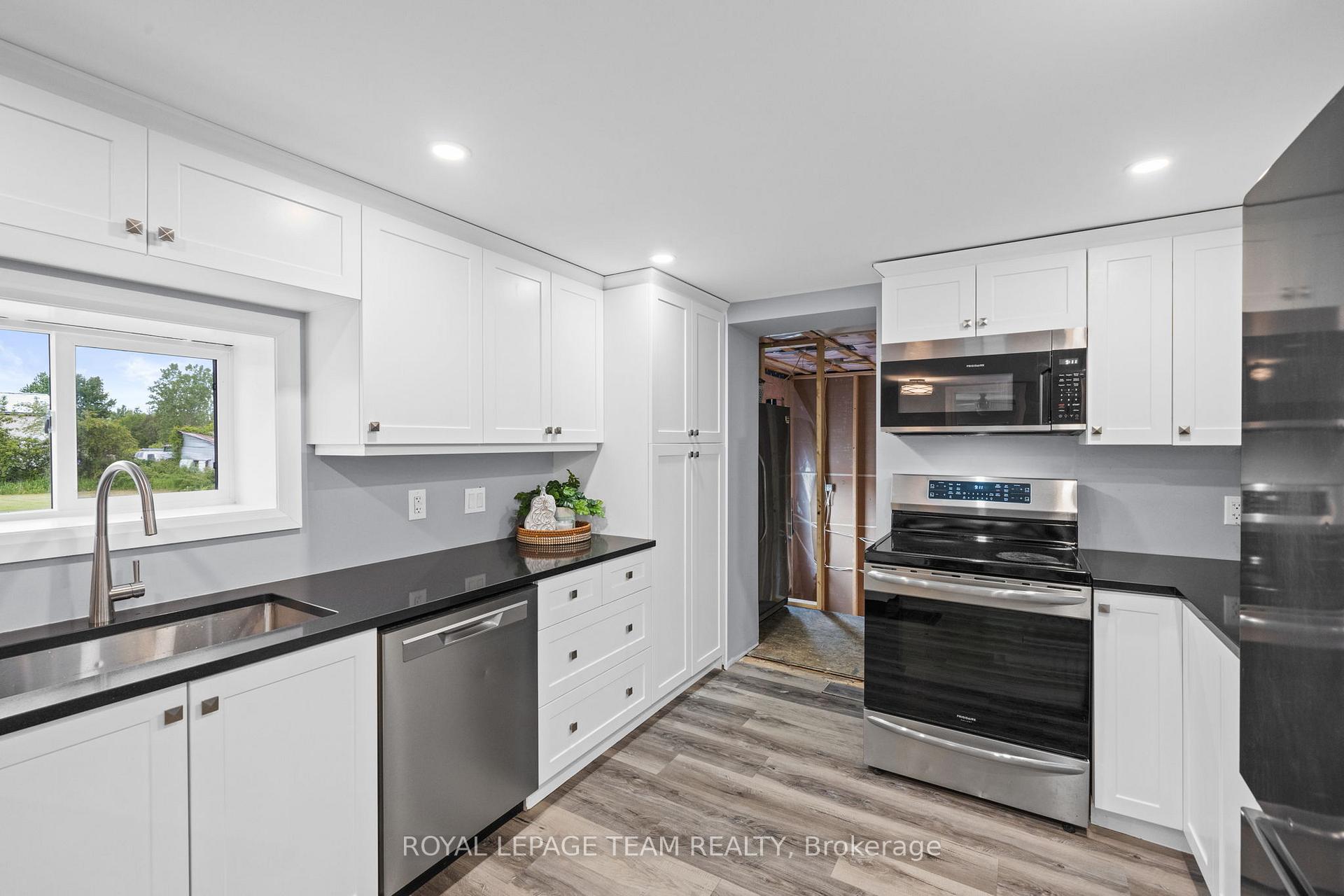 Photo 11 of 16509 Cedarvale Road, North Stormont, North Stormont (Roxborough) Twp — HOMEH