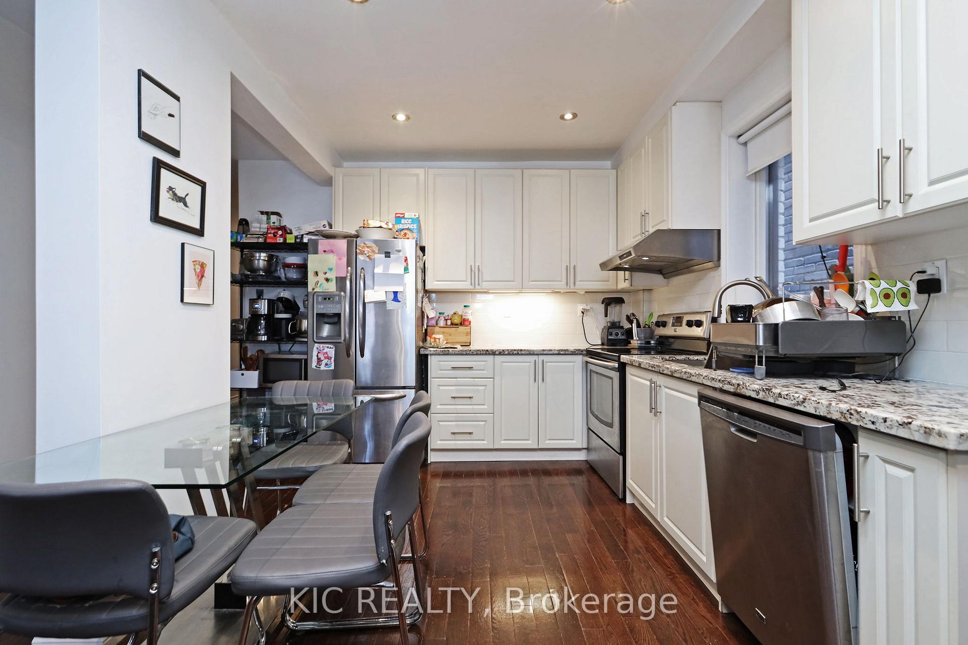 Photo 7 of 20 Ashdale Avenue, Toronto, Greenwood-Coxwell — HOMEH