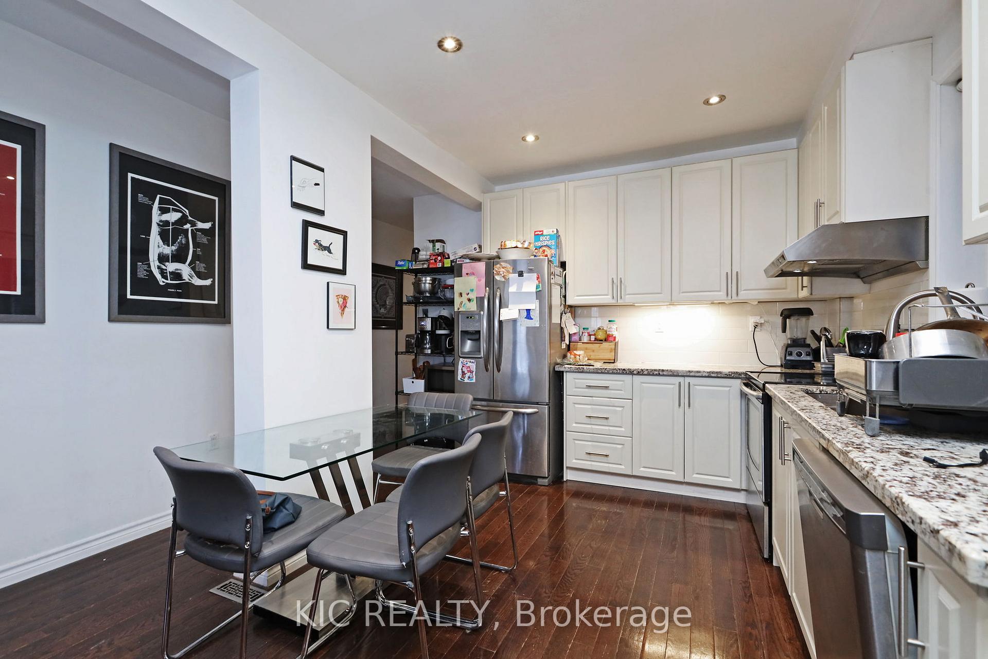 Photo 8 of 20 Ashdale Avenue, Toronto, Greenwood-Coxwell — HOMEH