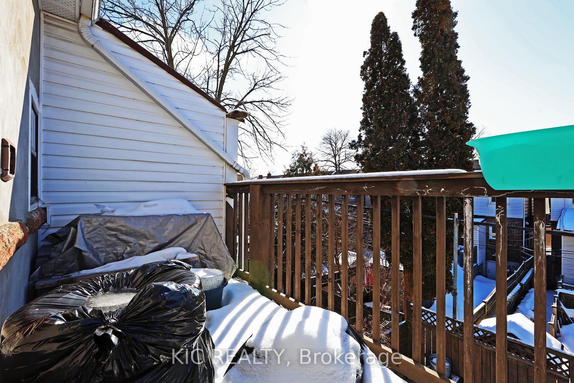 Photo 22 of 20 Ashdale Avenue, Toronto, Greenwood-Coxwell — HOMEH